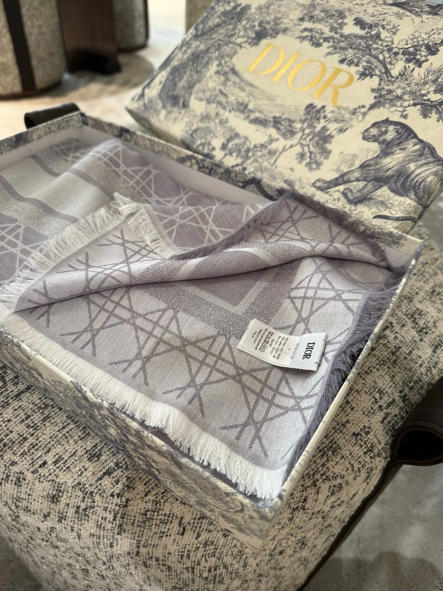 Шарфы Christian Dior 17448551
