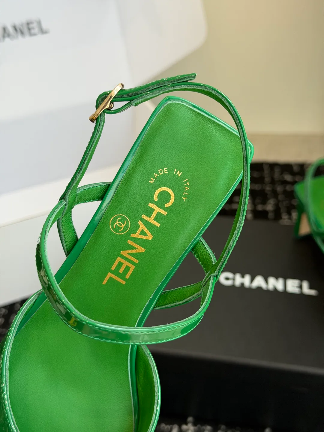 Босоножки Женские Chanel 17375245