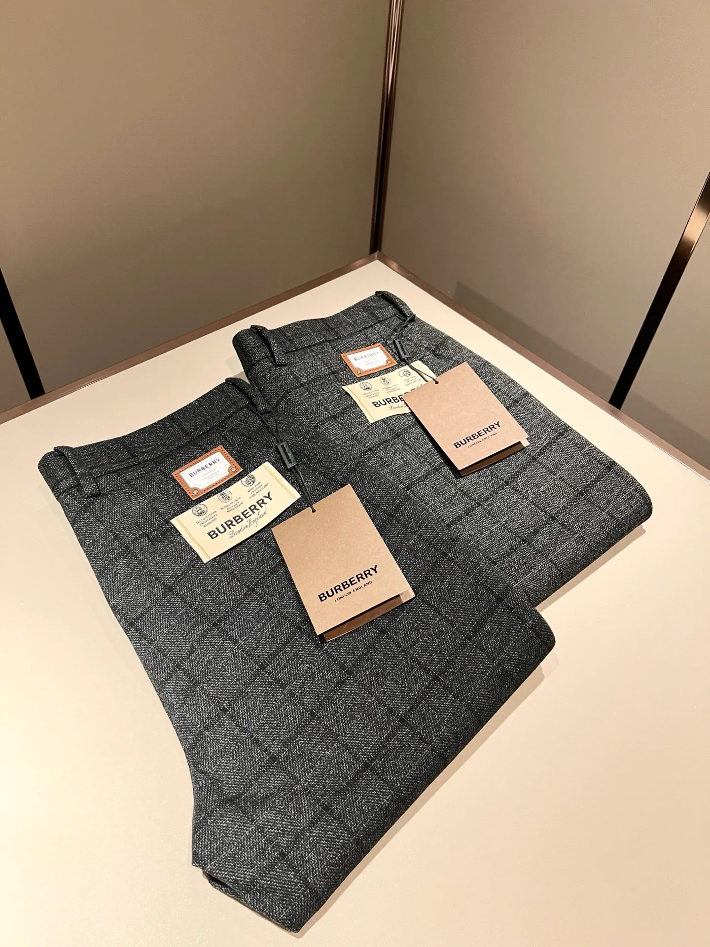 Брюки Мужские Burberry 244334