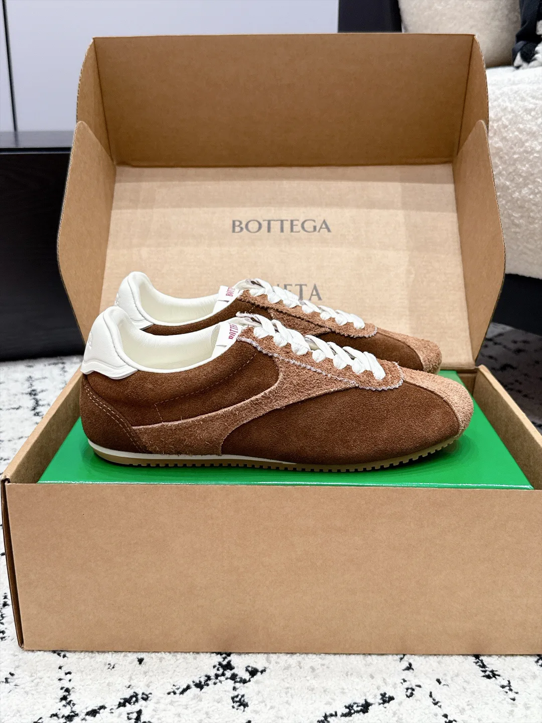 Кроссовки Женские Bottega Veneta 18125101