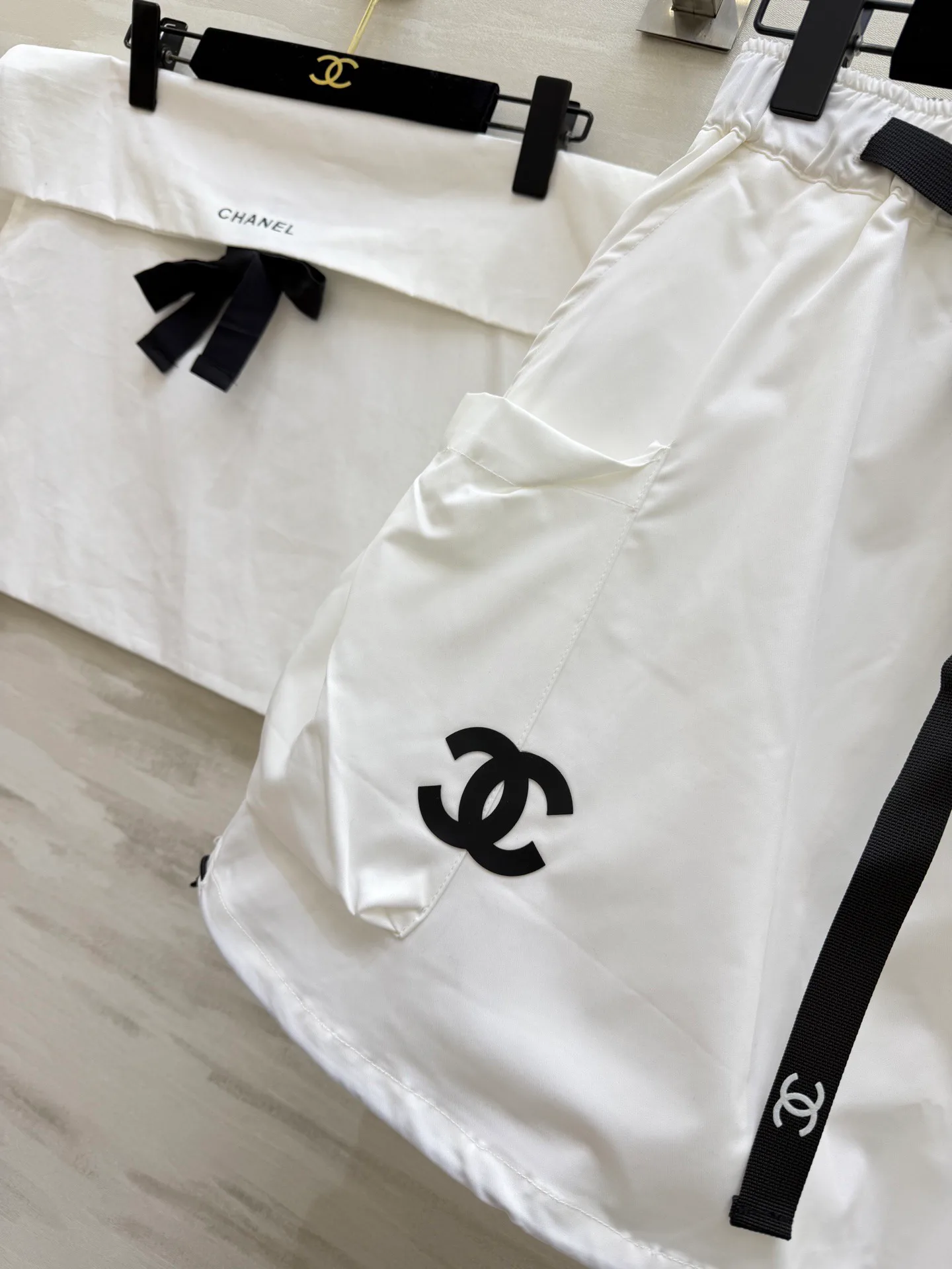Юбки Женские Chanel 10396616