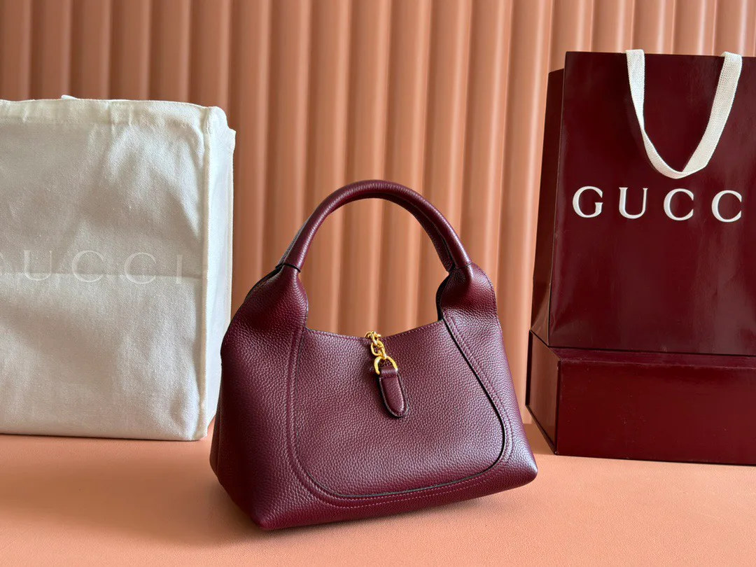 Классические Сумки Женские Gucci 11668976
