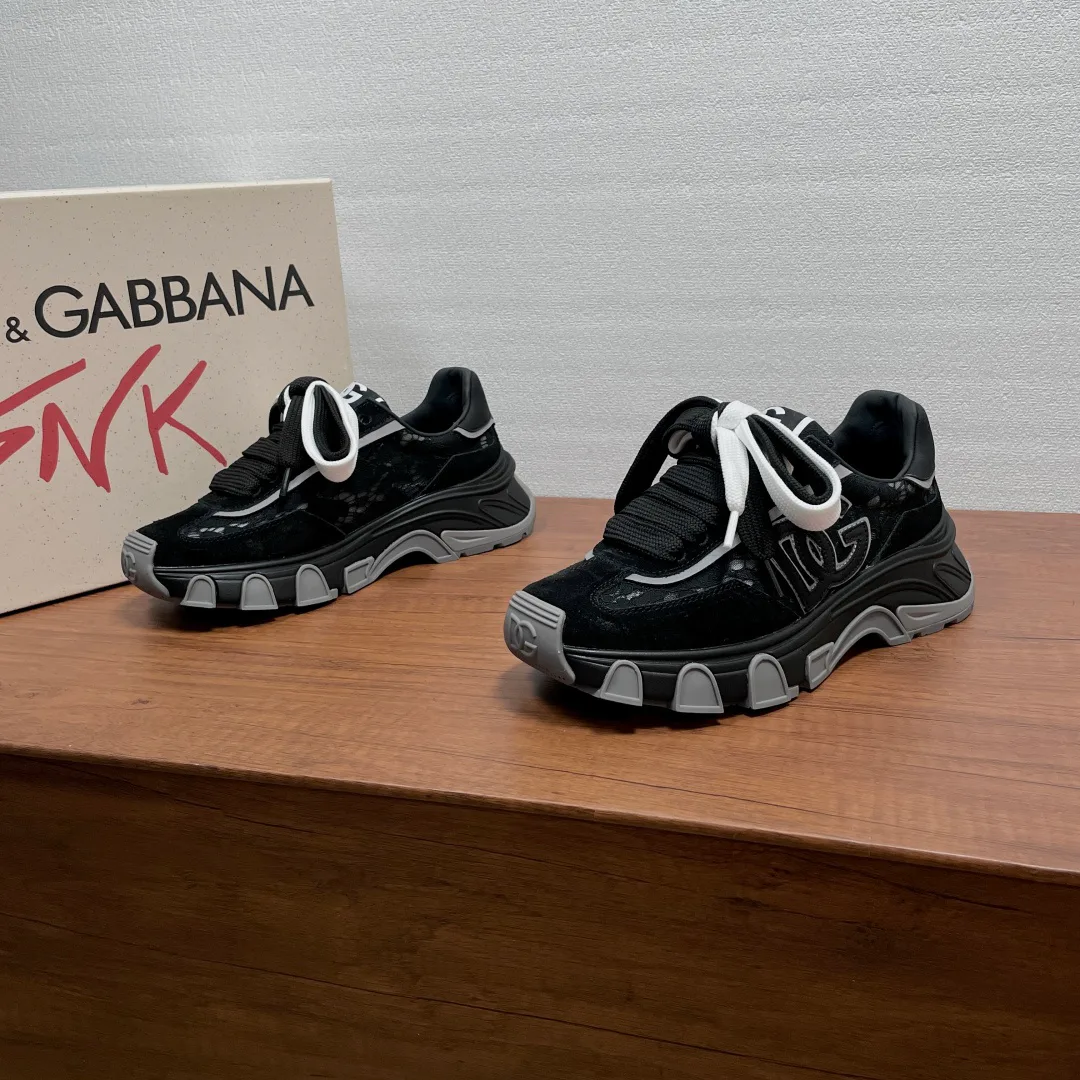 Кроссовки Женские Dolce & Gabbana 17542573