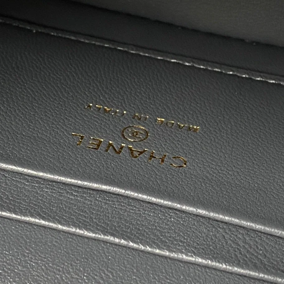 Классические Сумки Женские Chanel 18058240