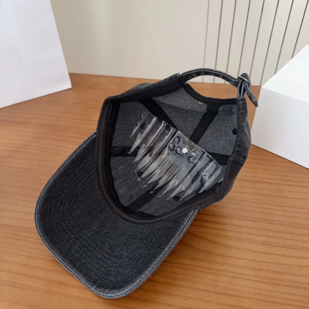 Головные Уборы Chrome Hearts 49897