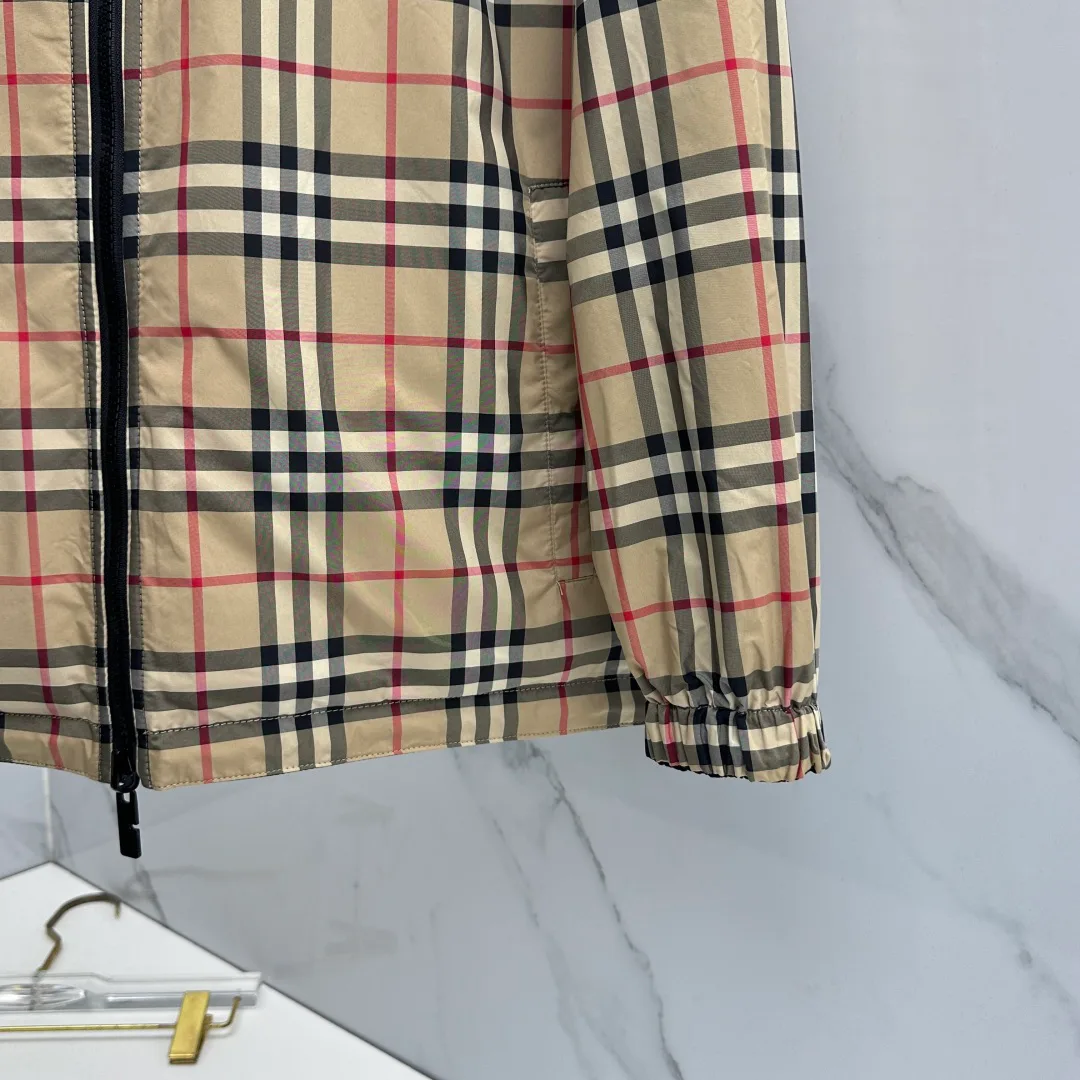 Куртки И Пуховики Мужские Burberry 18246849