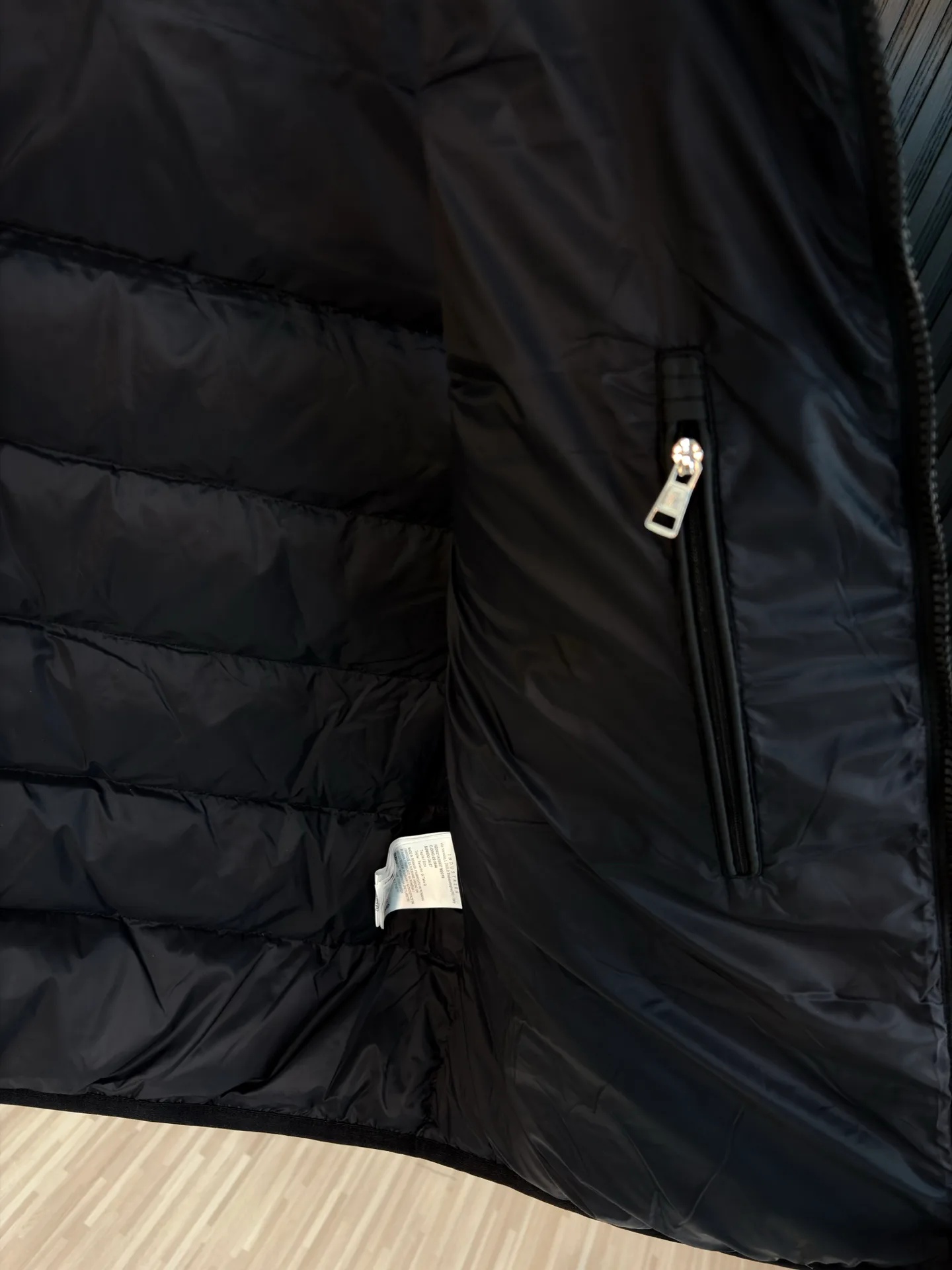 Жилеты Женские Moncler 18689143