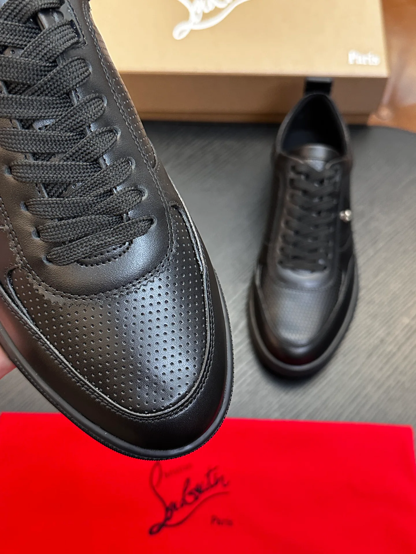 Кроссовки Мужские Christian Louboutin 17125916