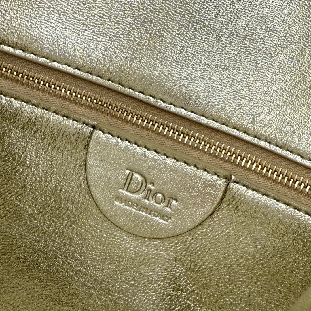 Классические Сумки Женские Christian Dior 18116278