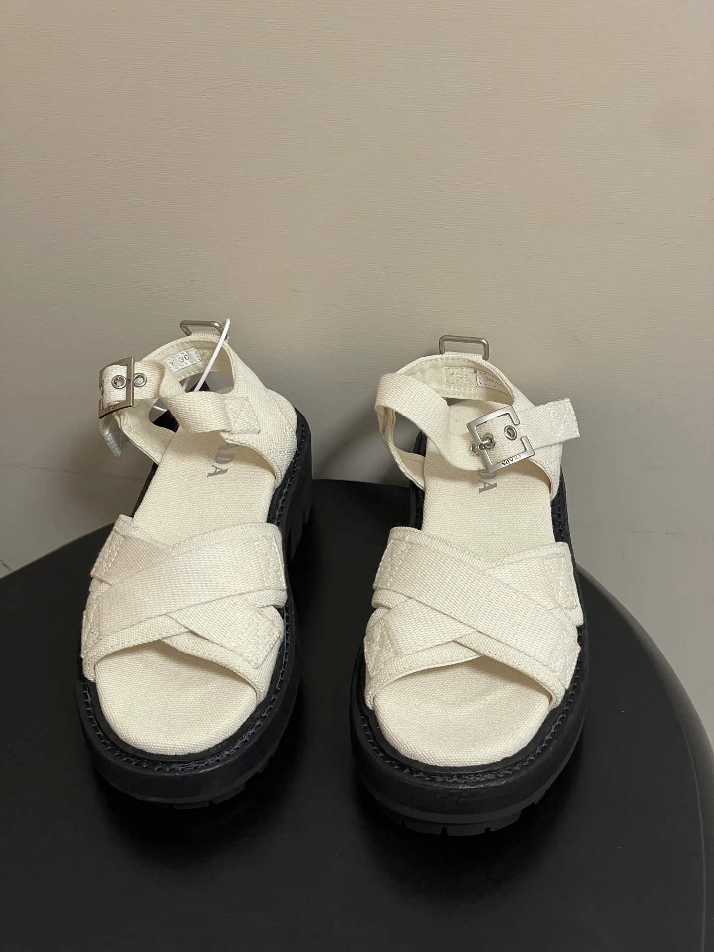 Босоножки Женские Prada 12810956