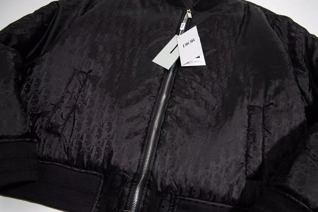 Куртки И Пуховики Мужские Christian Dior 18215660