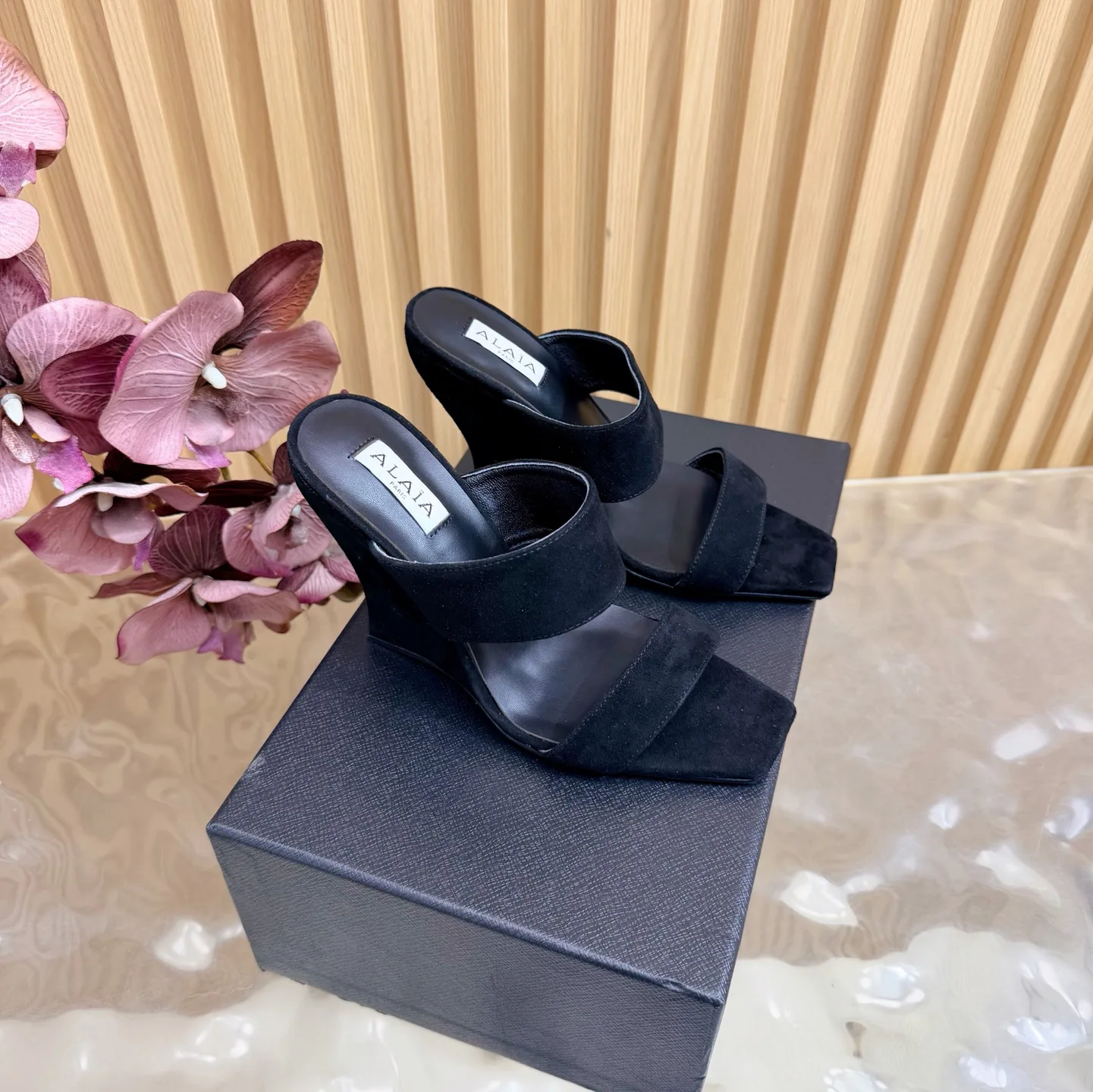 Босоножки Женские Alaia 11065091