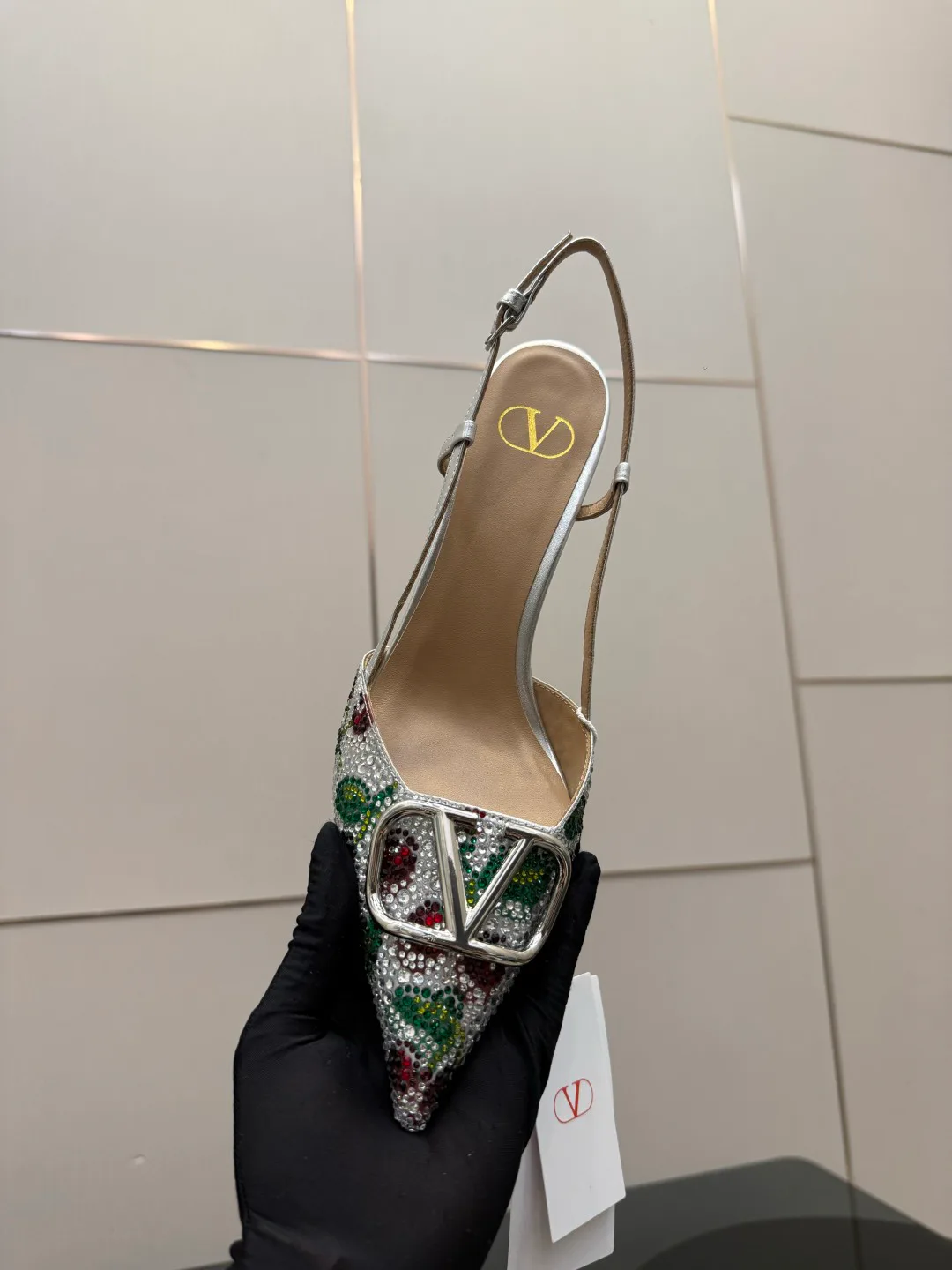 Босоножки Женские Valentino 13581506