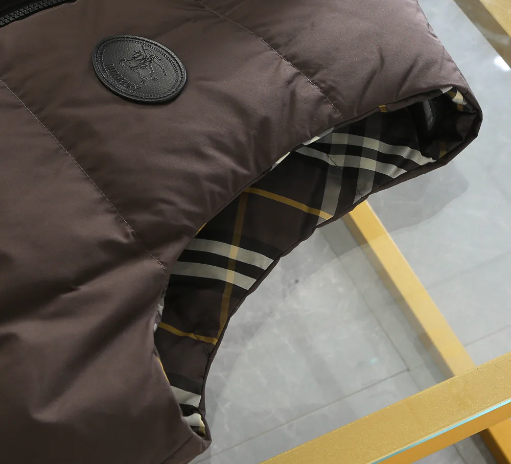 Жилеты Женские Burberry 18140830