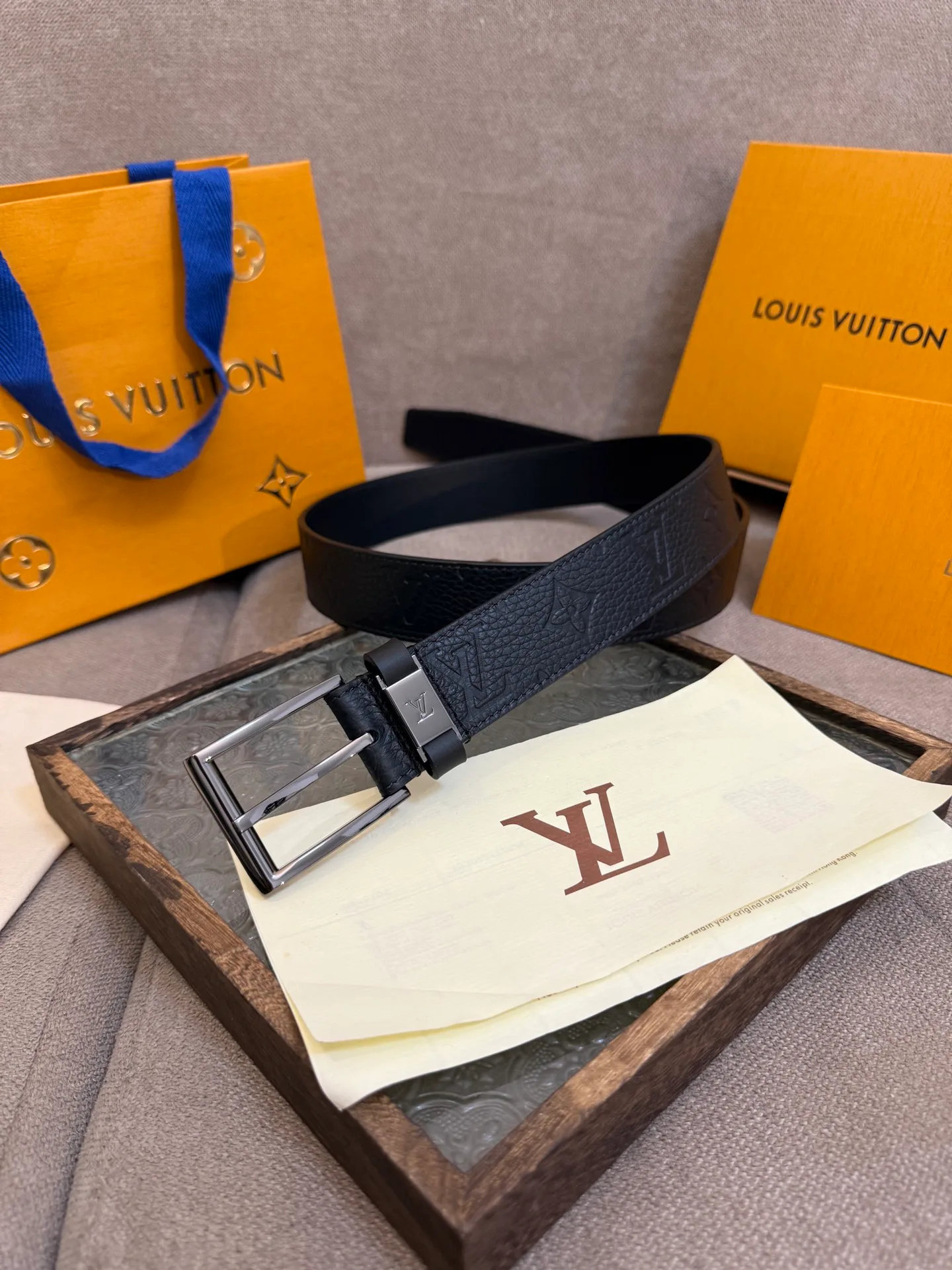 Ремни Louis Vuitton 71179