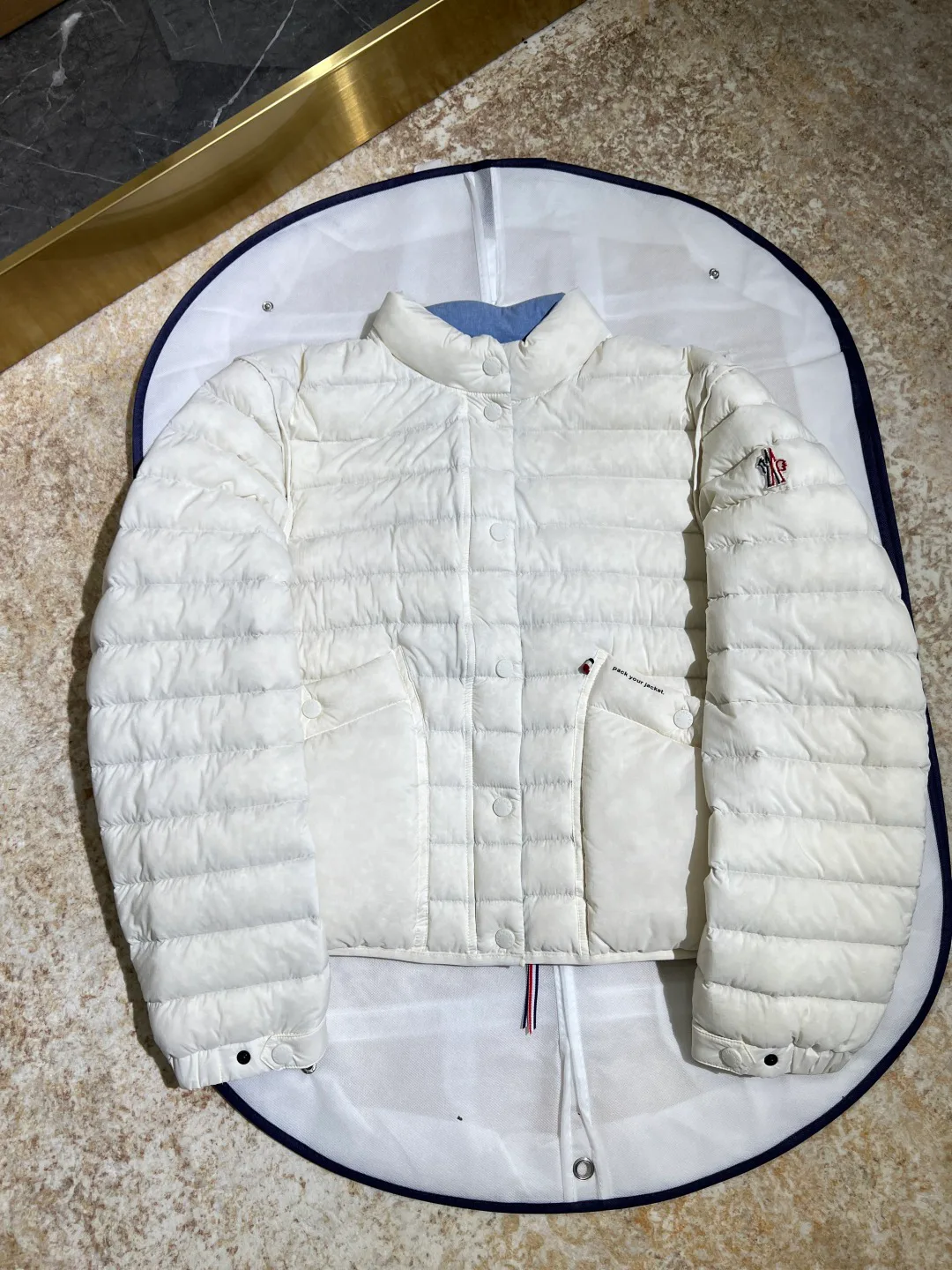Куртки И Пуховики Женские Moncler 19725228