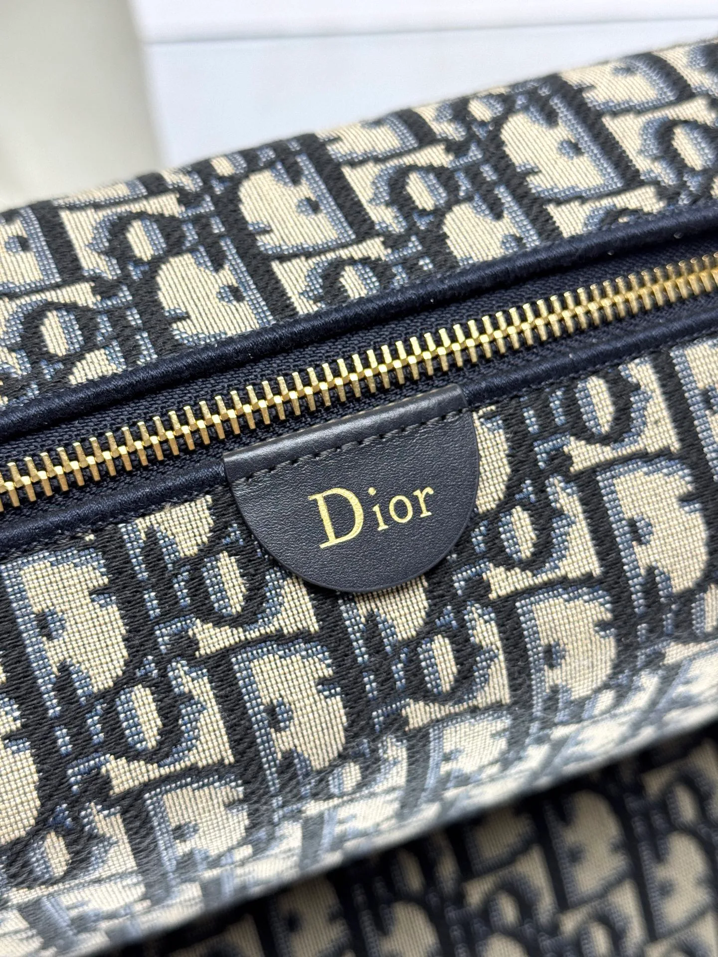 Сумки На Ремне Женские Christian Dior 17463947