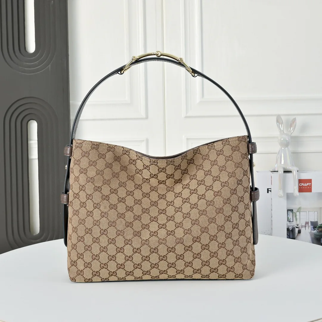 Классические Сумки Женские Gucci 18005147