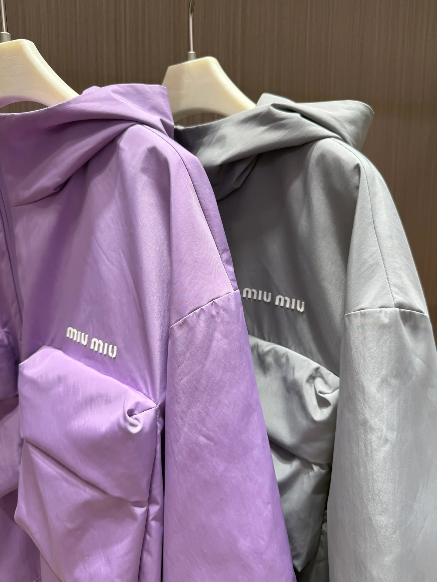 Куртки И Пуховики Женские Miu Miu 24869