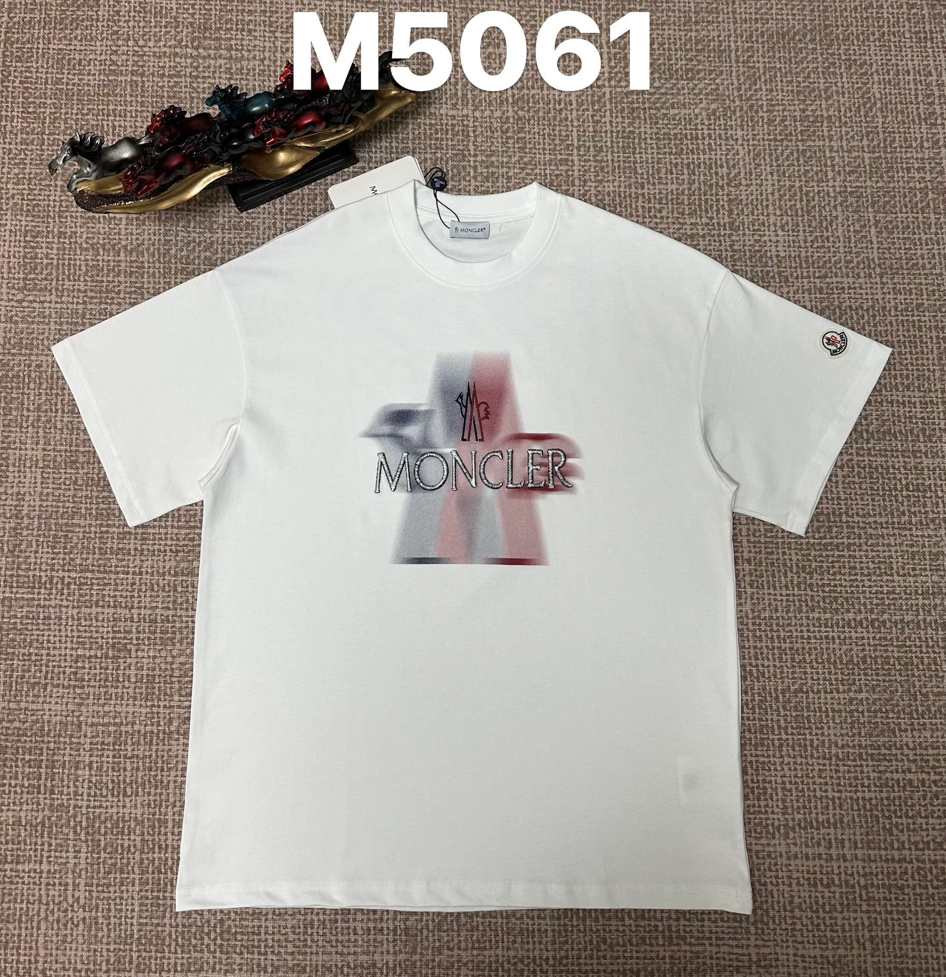 Футболки Женские Moncler 1617489