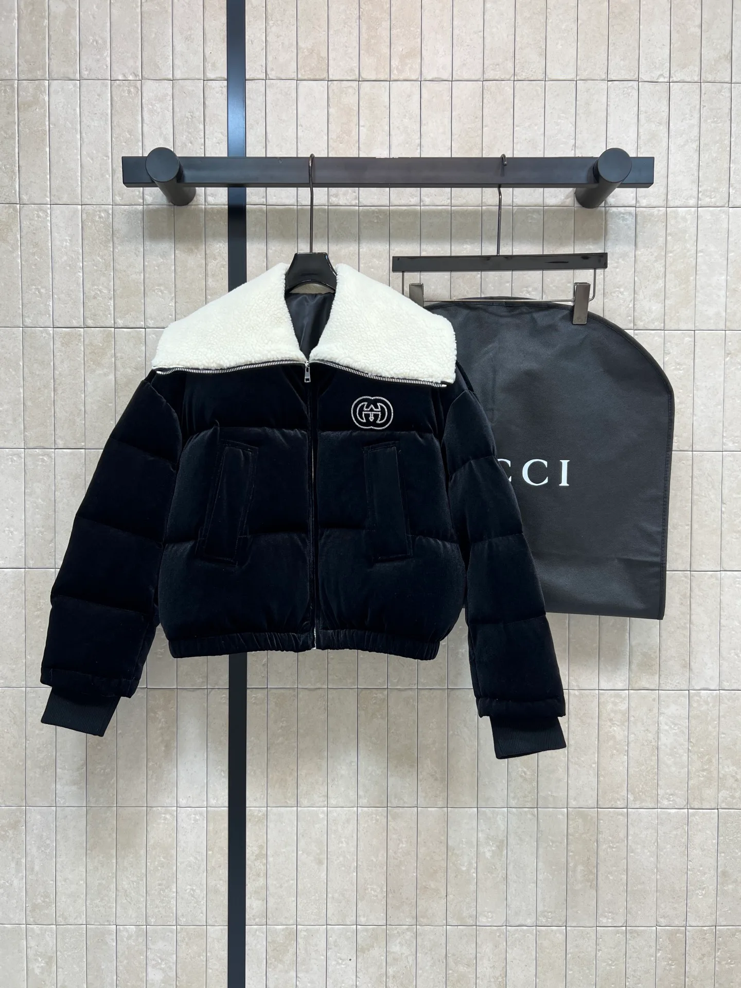 Куртки И Пуховики Женские Gucci 476614