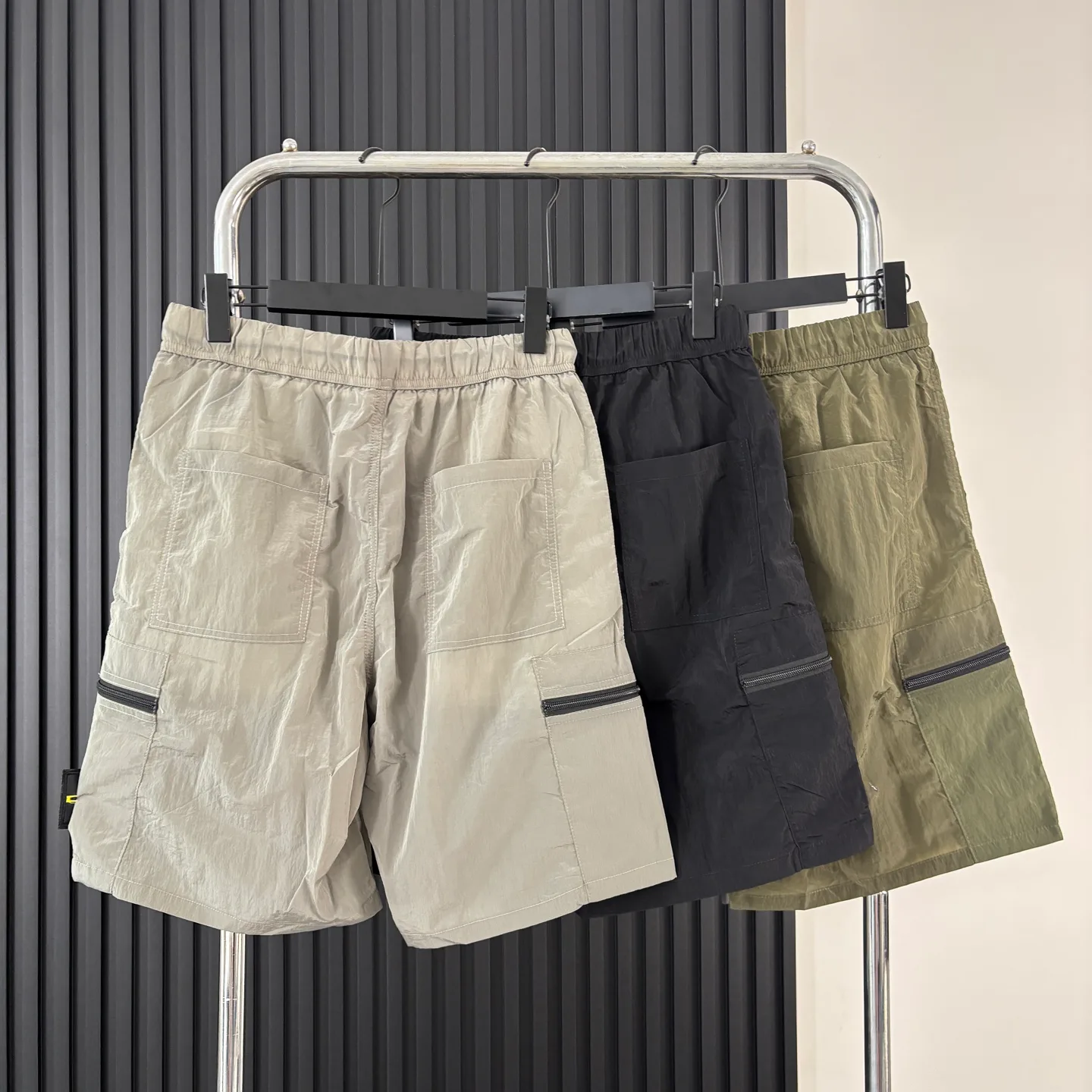 Шорты Мужские Stone Island 11732463