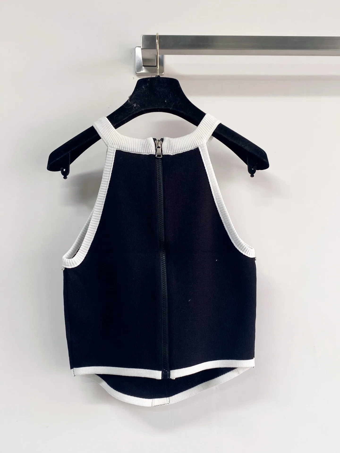 Жилеты Женские Chanel 11239664