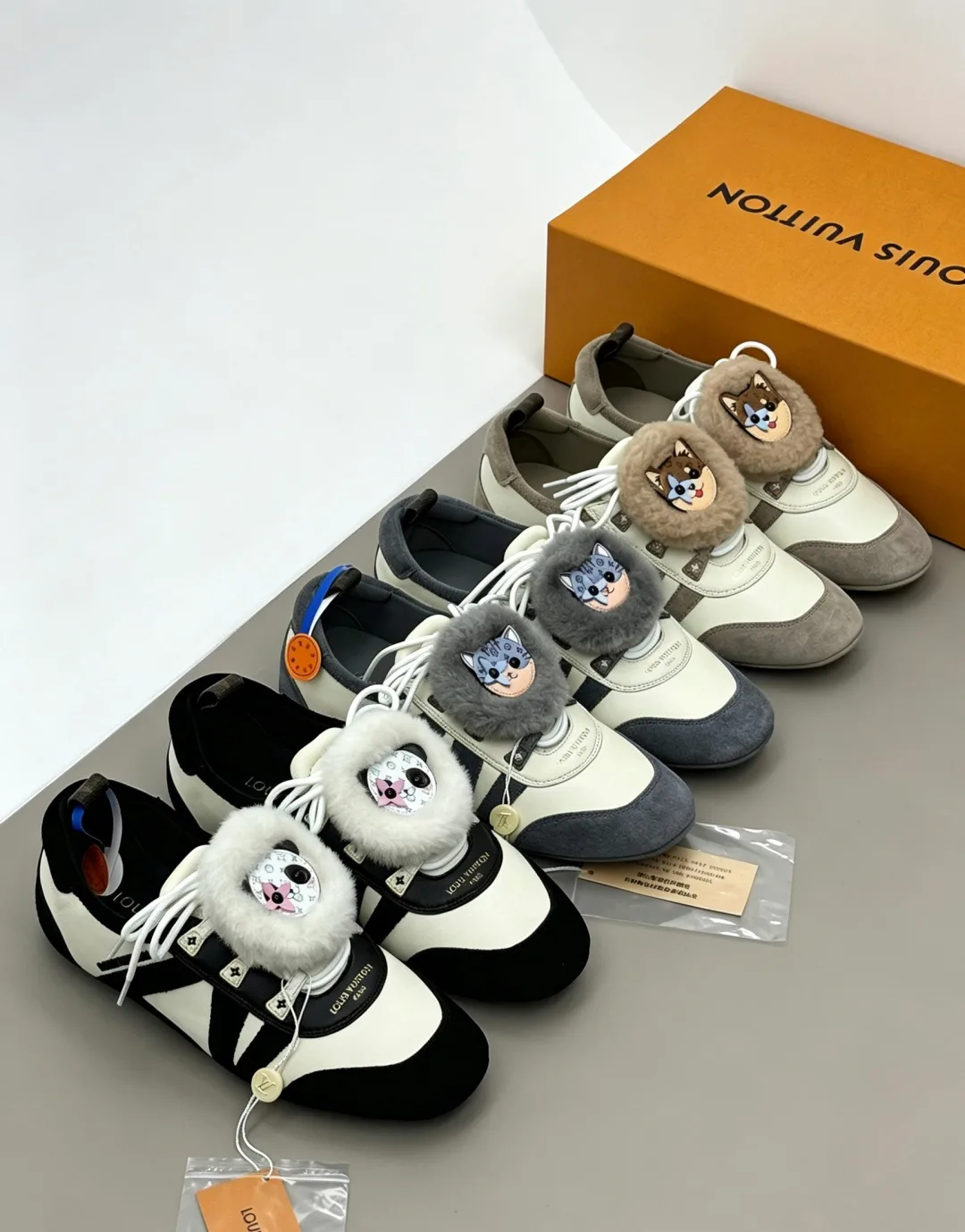Кроссовки Женские Louis Vuitton 18006209