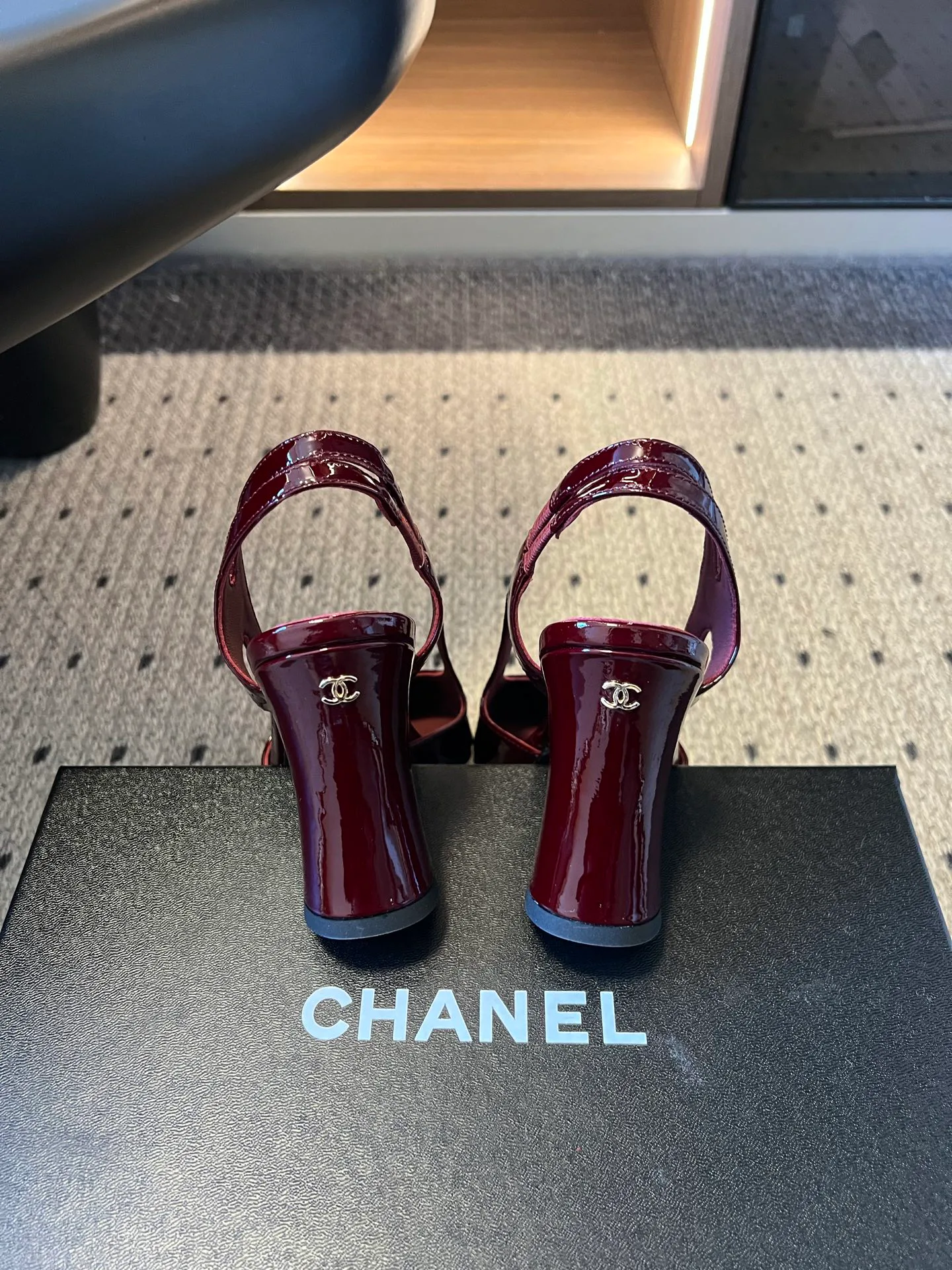 Босоножки Женские Chanel 19262375