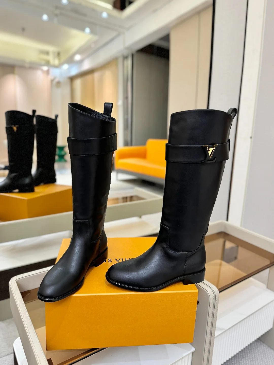 Сапоги Женские Louis Vuitton 20160003