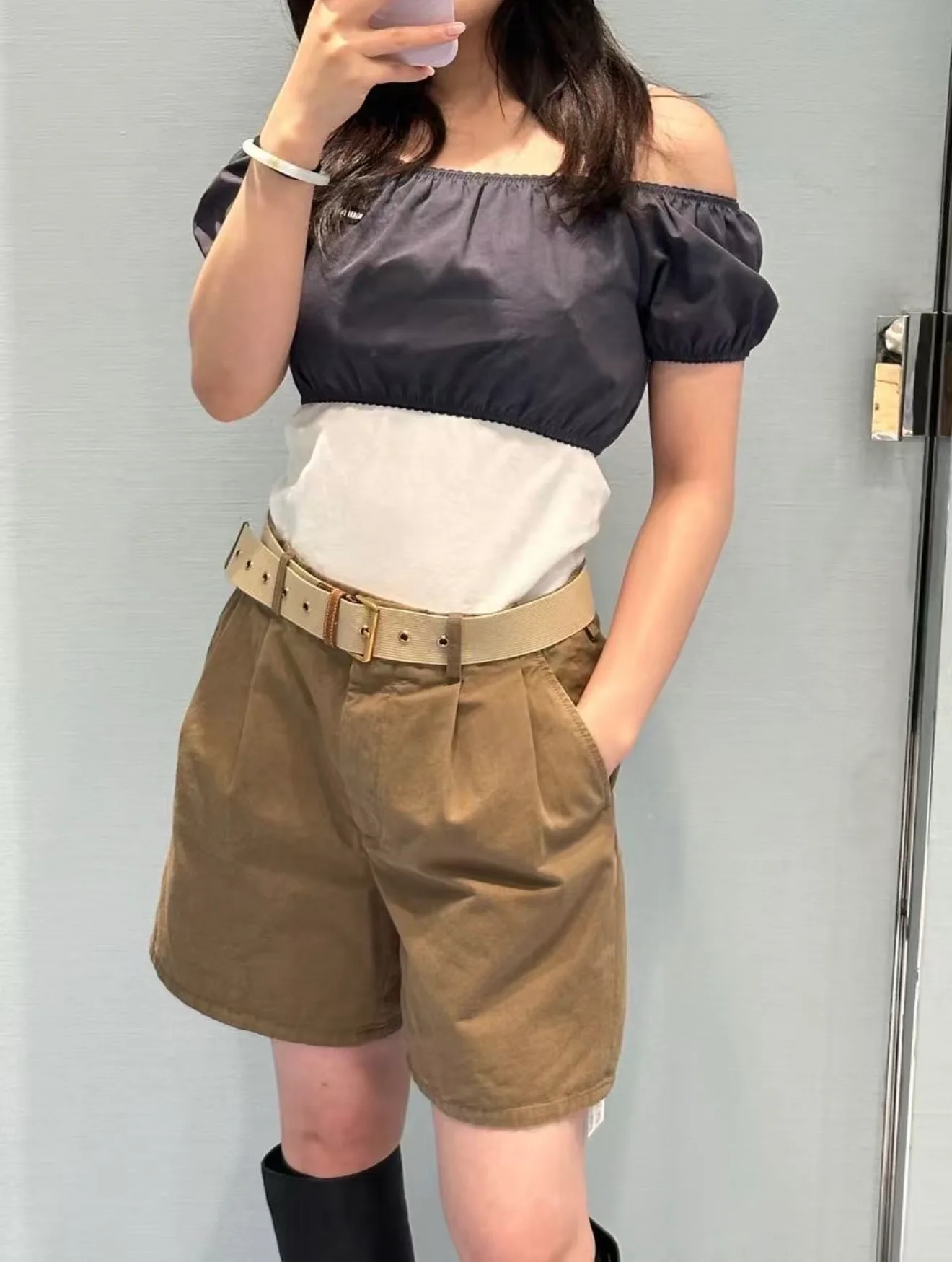 Шорты Женские Miu Miu 11691656