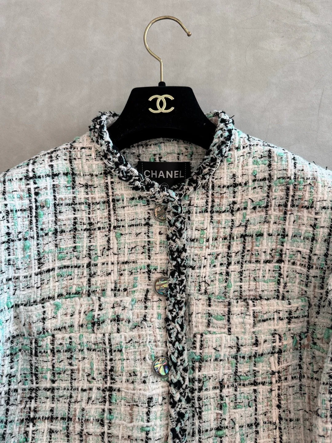 Жакеты Женские Chanel 17727900