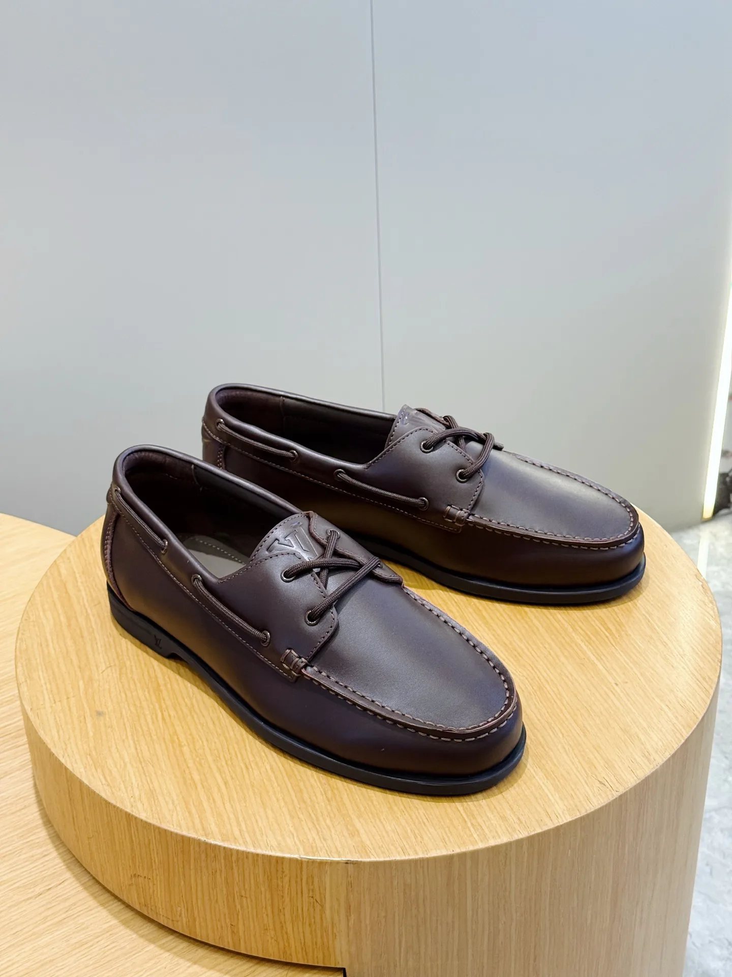 Лоферы И Туфли Мужские Louis Vuitton 18277883