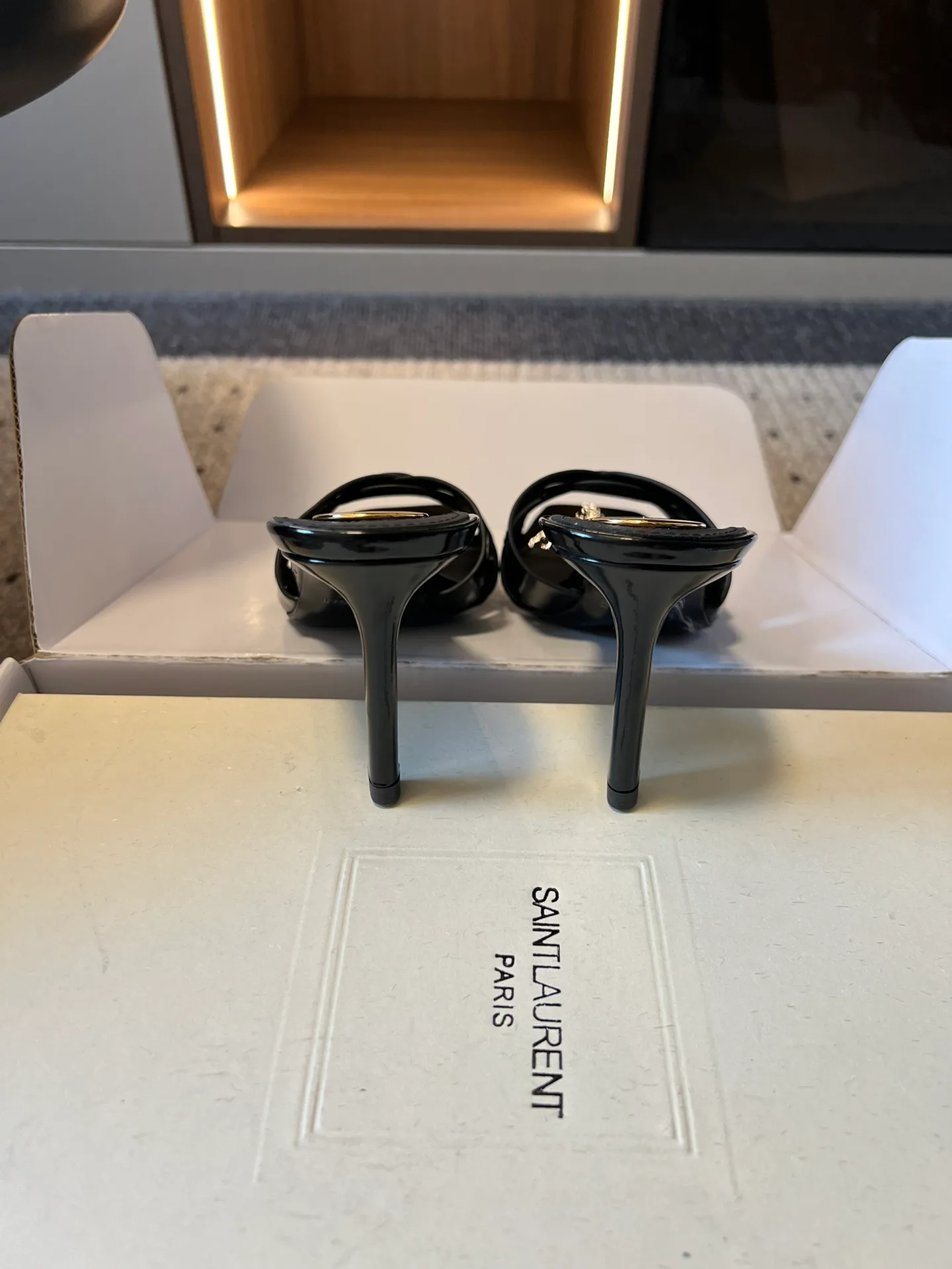 Босоножки Женские Saint Laurent 11239409