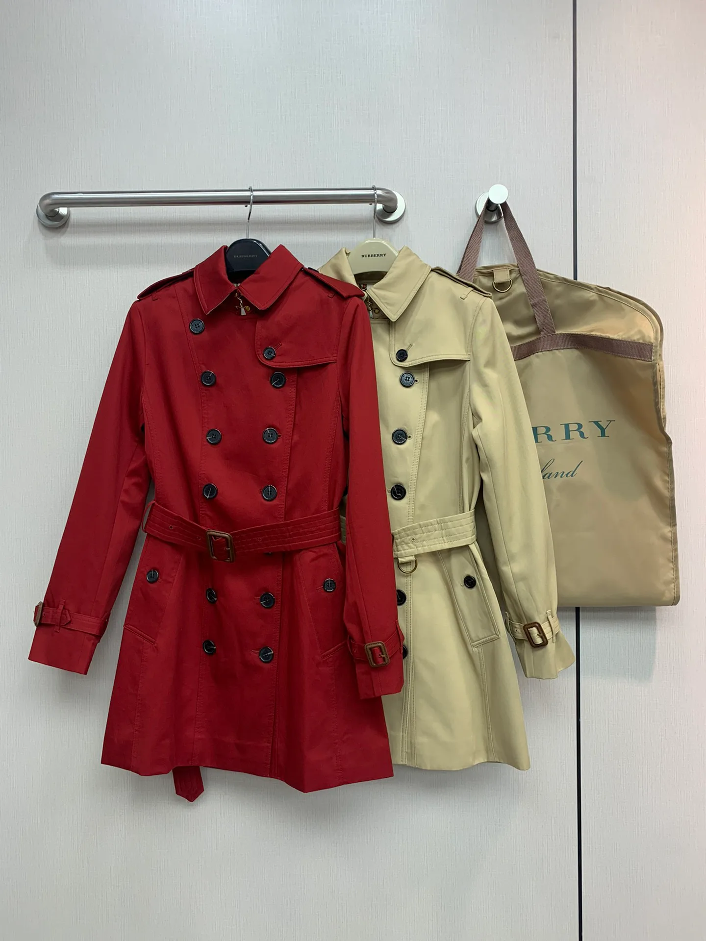 Тренчи Женские Burberry 19078425