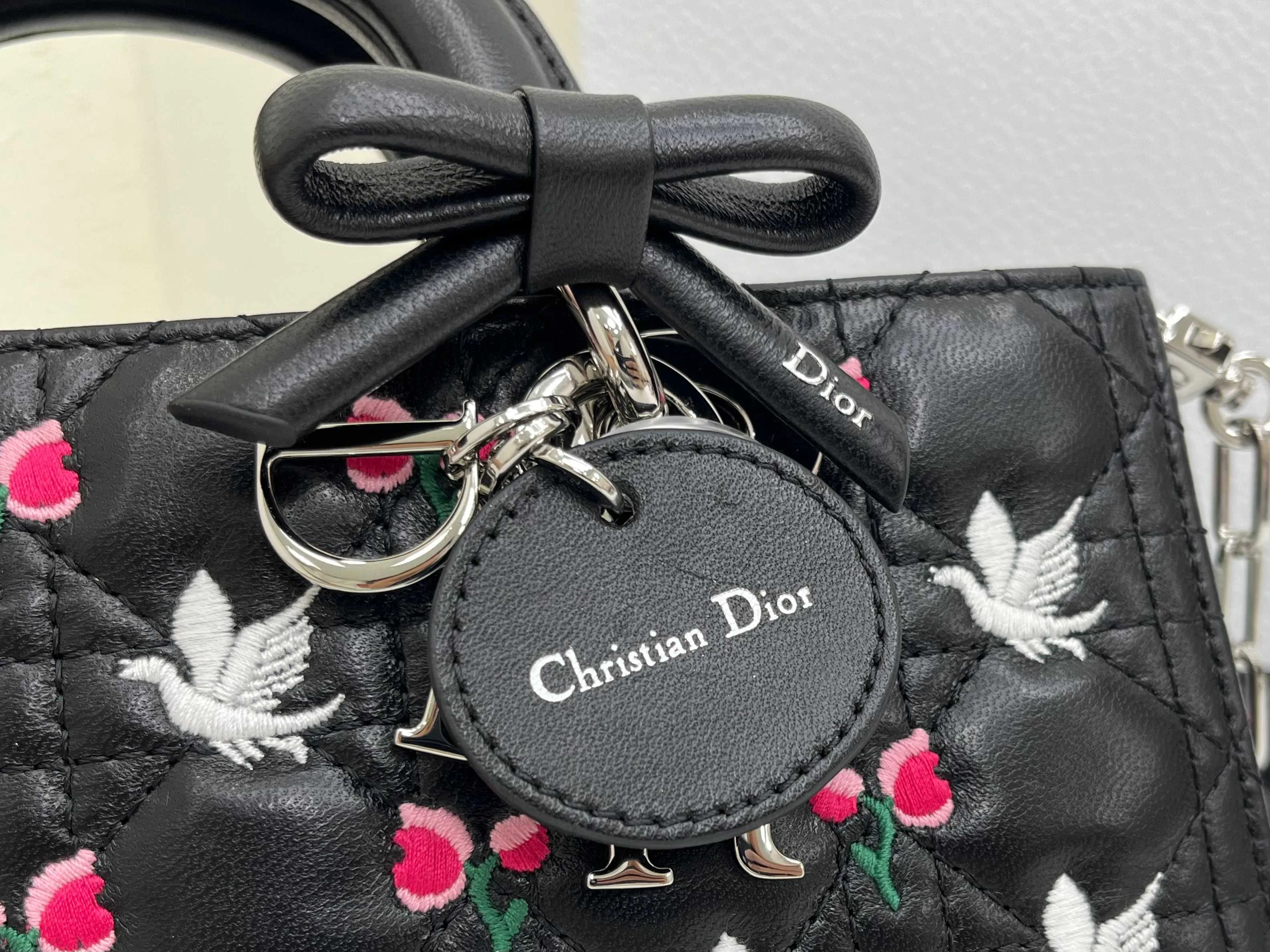 Классические Сумки Женские Christian Dior 17407058