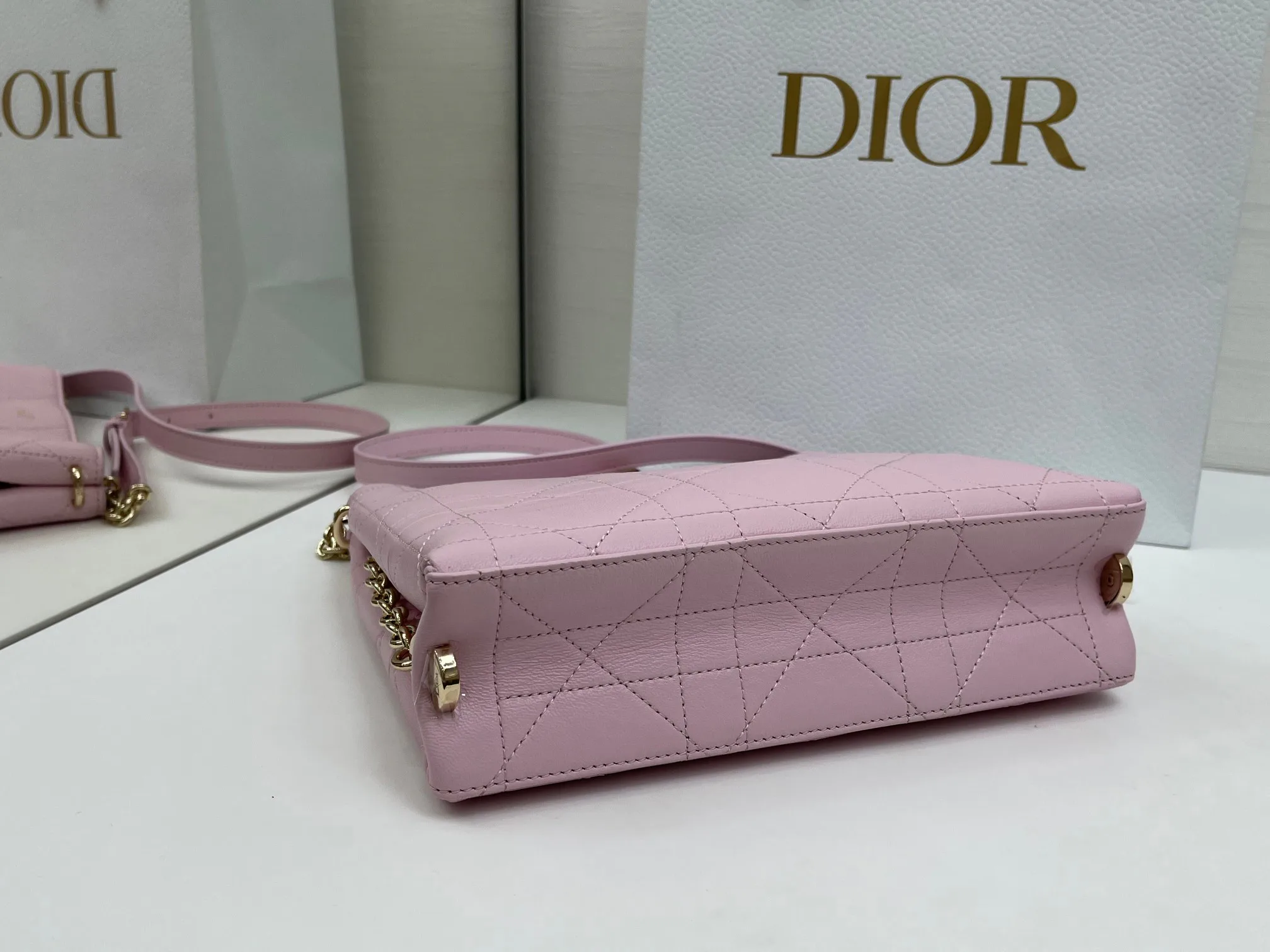 Классические Сумки Женские Christian Dior 13349537