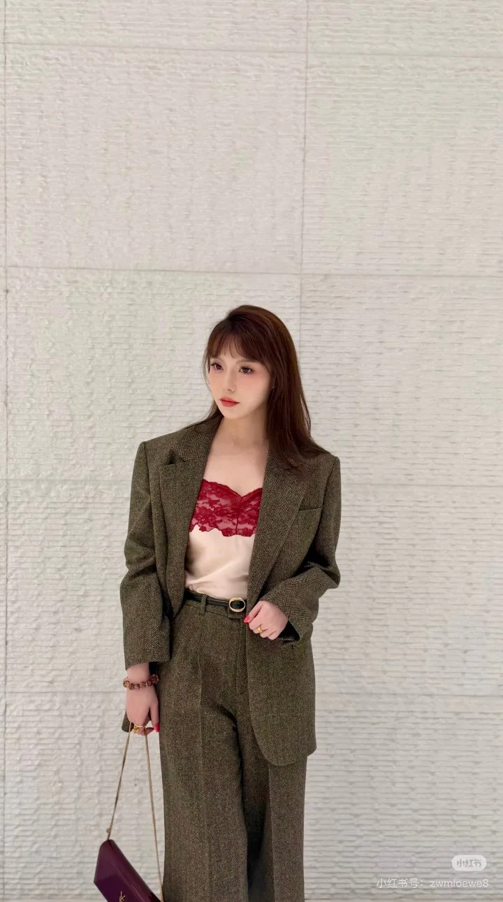 Костюмы Женские Saint Laurent 18113790
