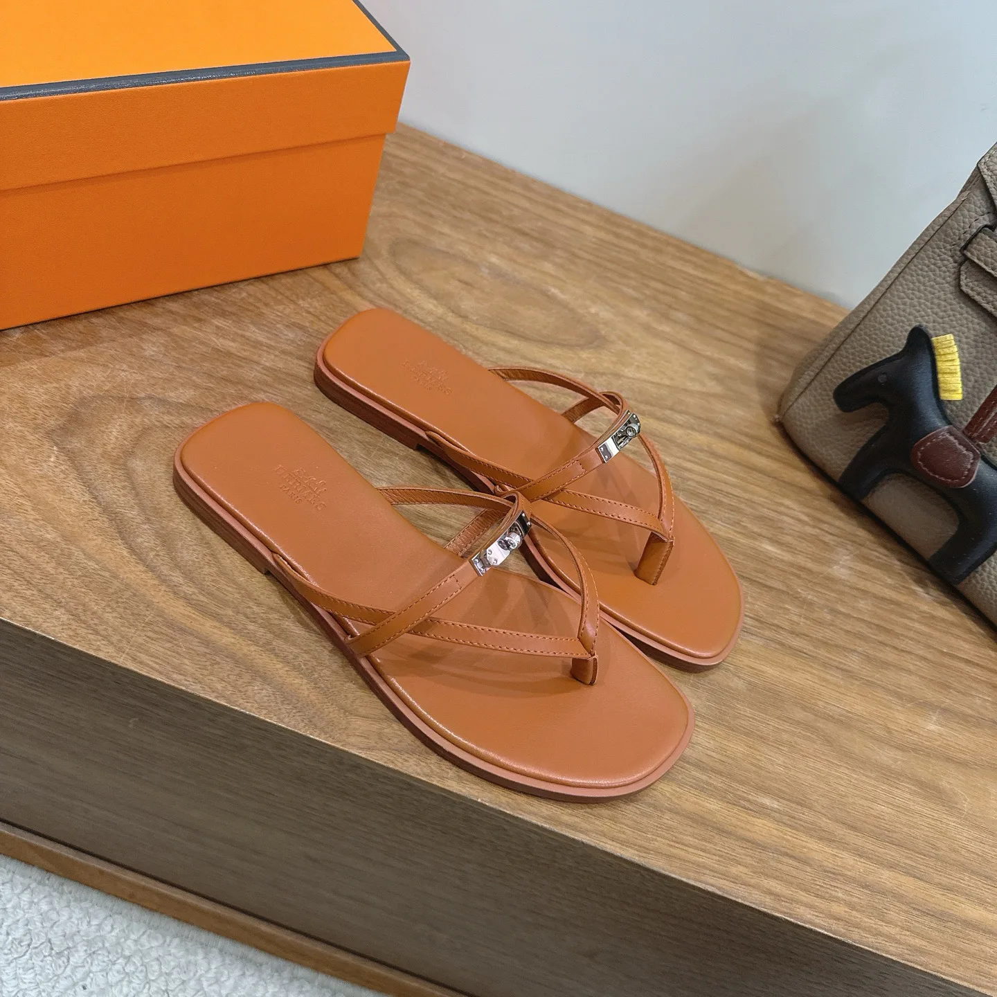 Шлепанцы Женские Hermes 9576054