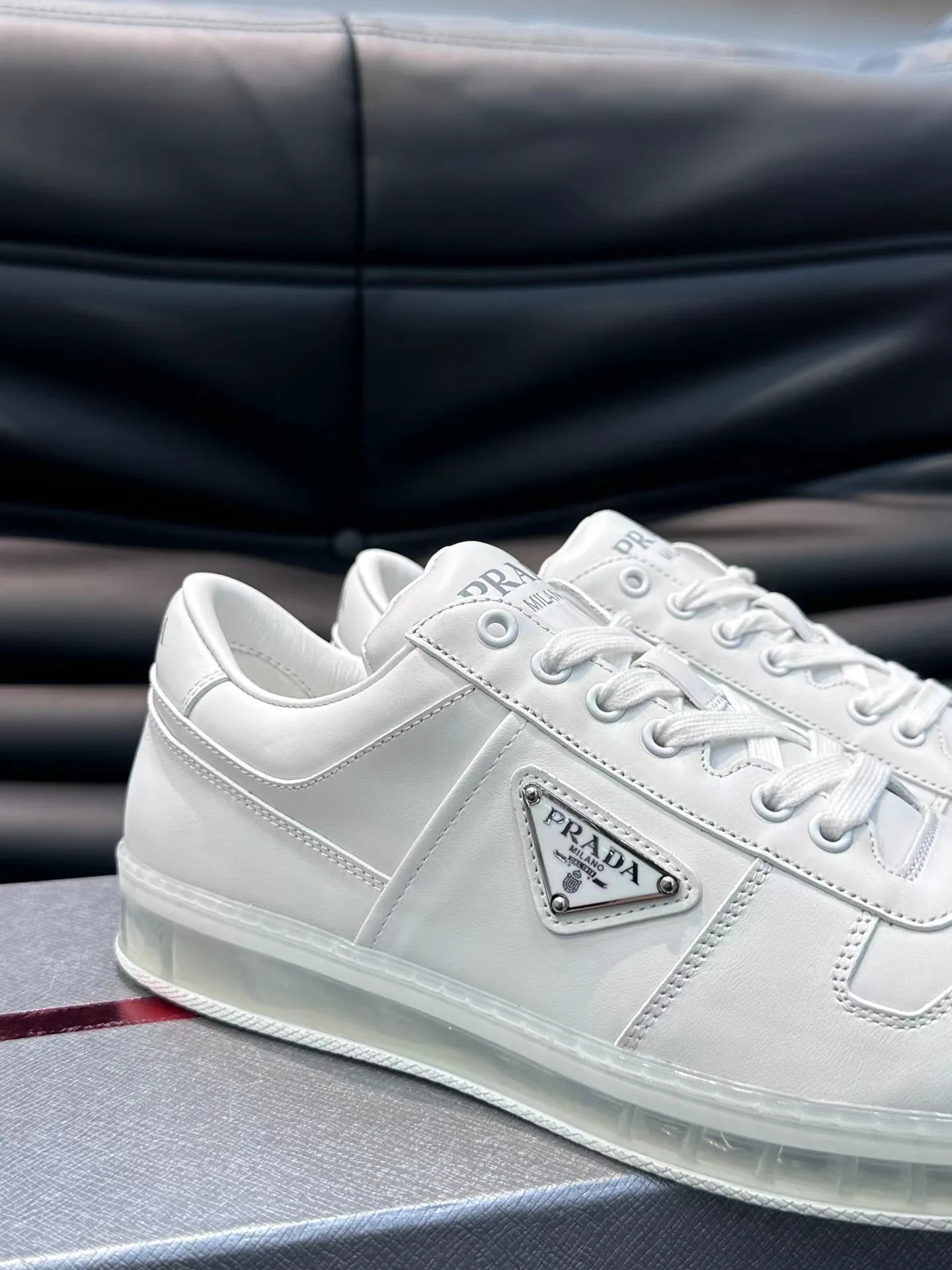 Кроссовки Мужские Prada 2492369