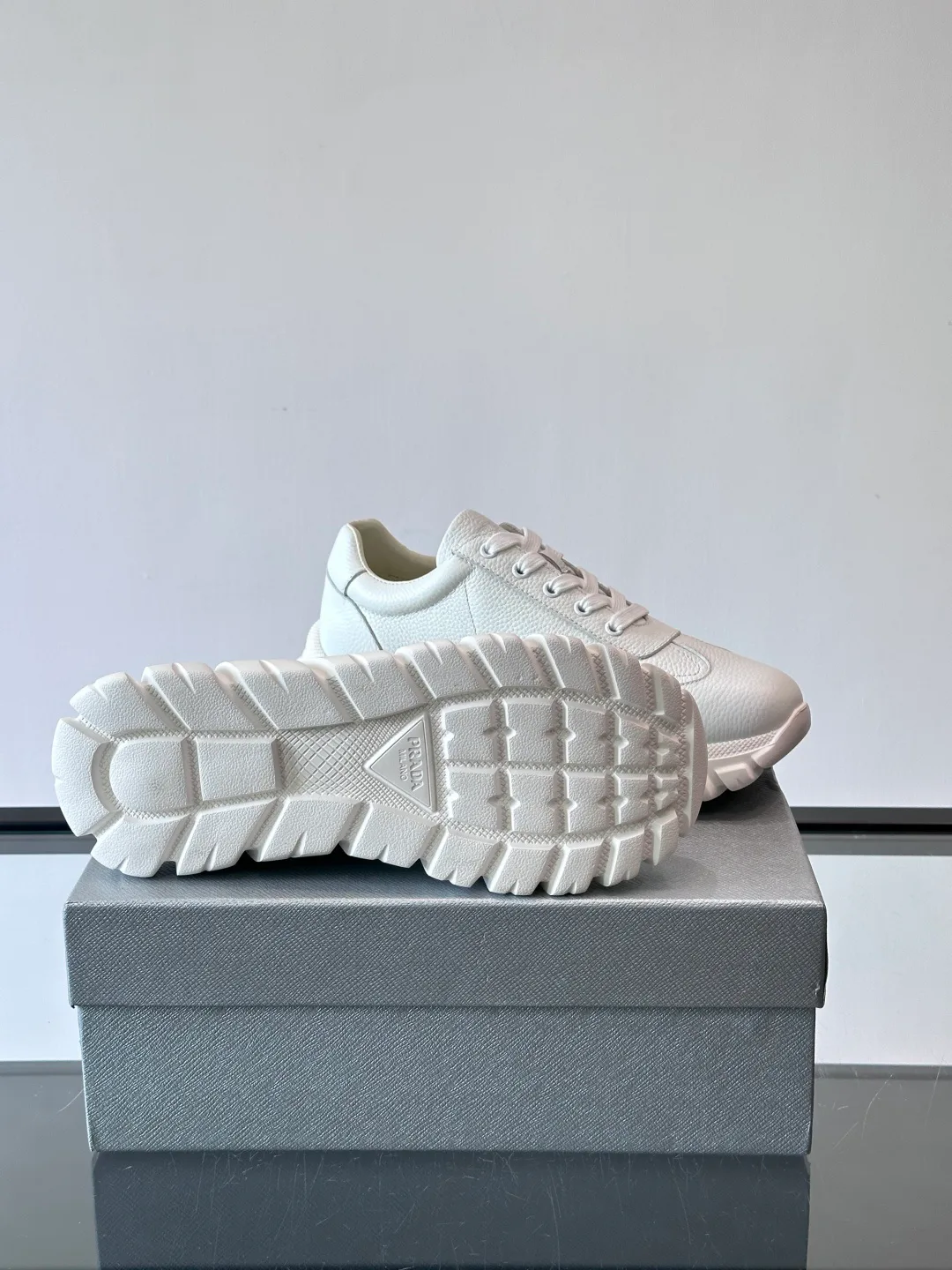 Кроссовки Мужские Prada 1802362