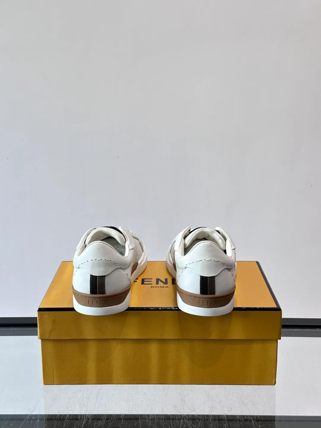 Кроссовки Мужские Fendi 17466857