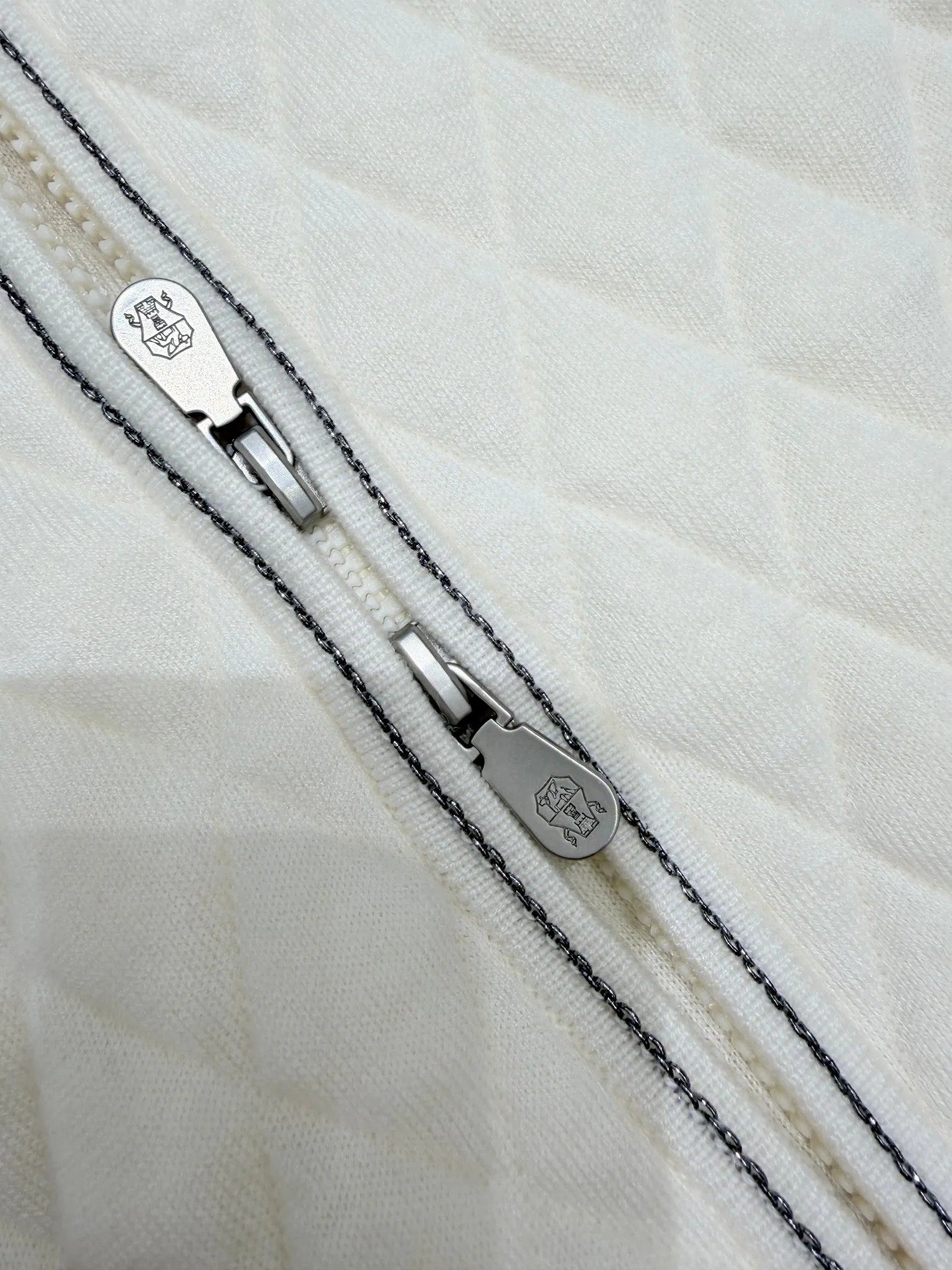 Жилеты Женские Brunello Cucinelli 18668235