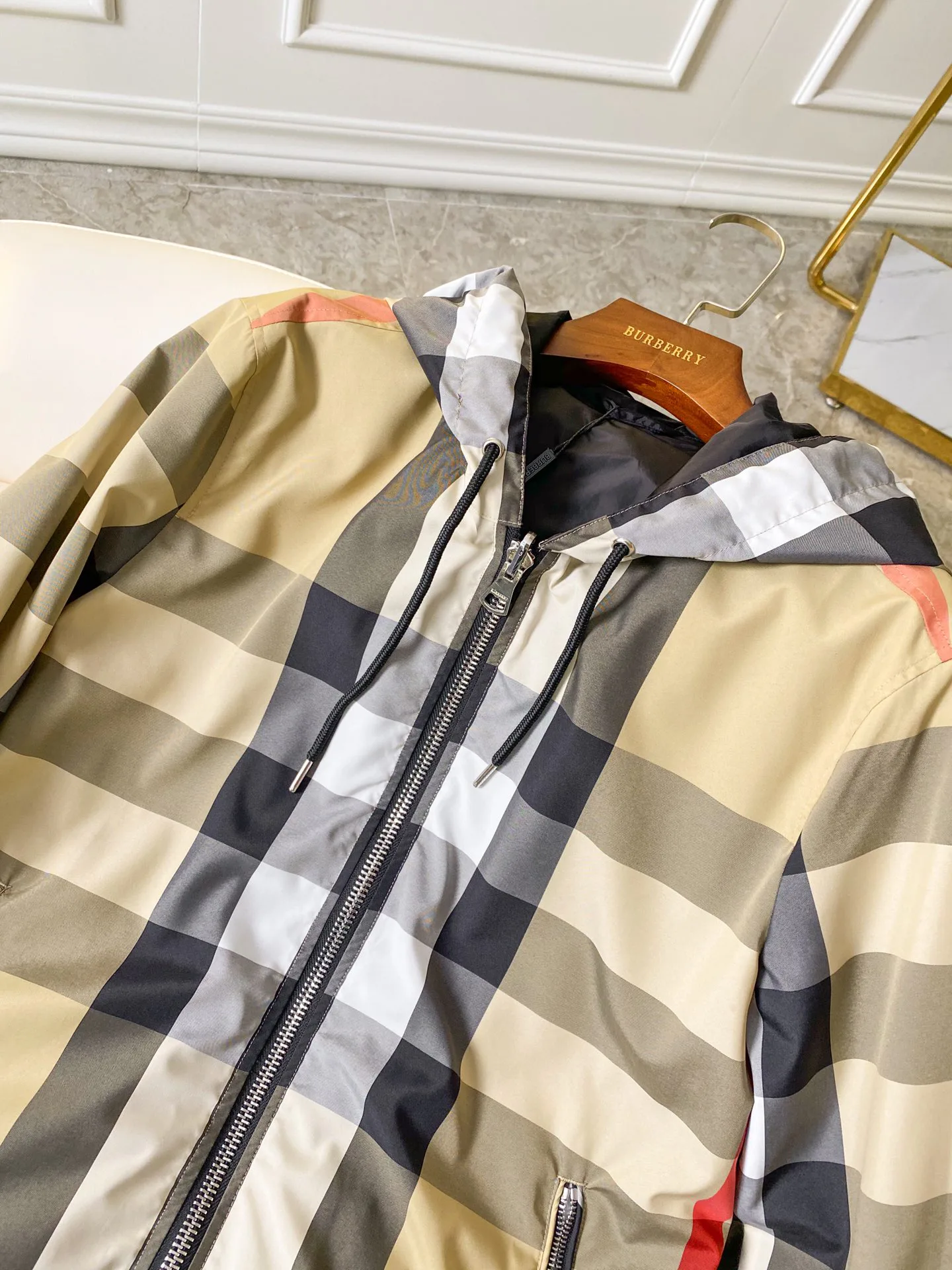 Куртки И Пуховики Мужские Burberry 13432927