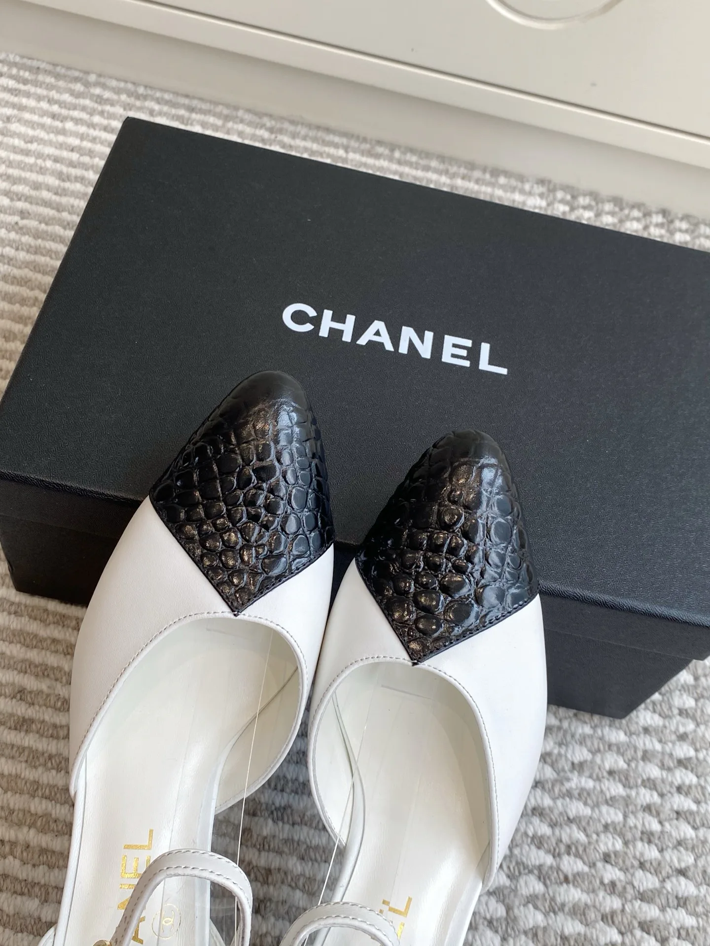 Туфли Женские Chanel 17527306