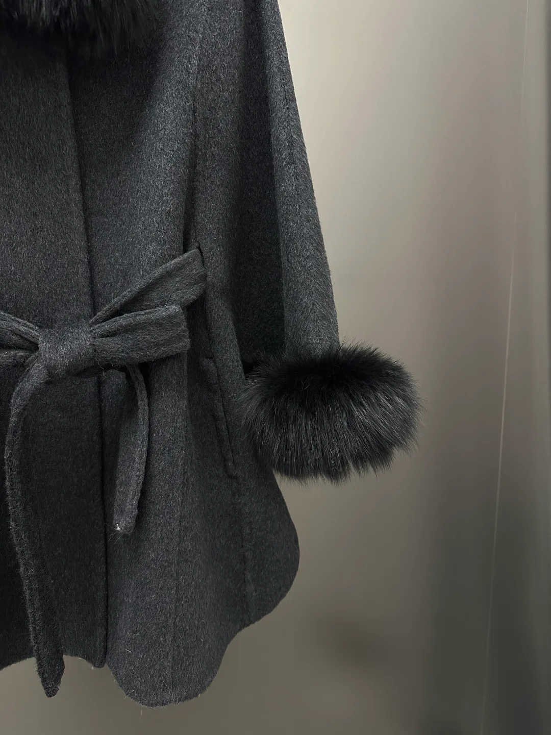 Пальто Женские Max Mara 18902572
