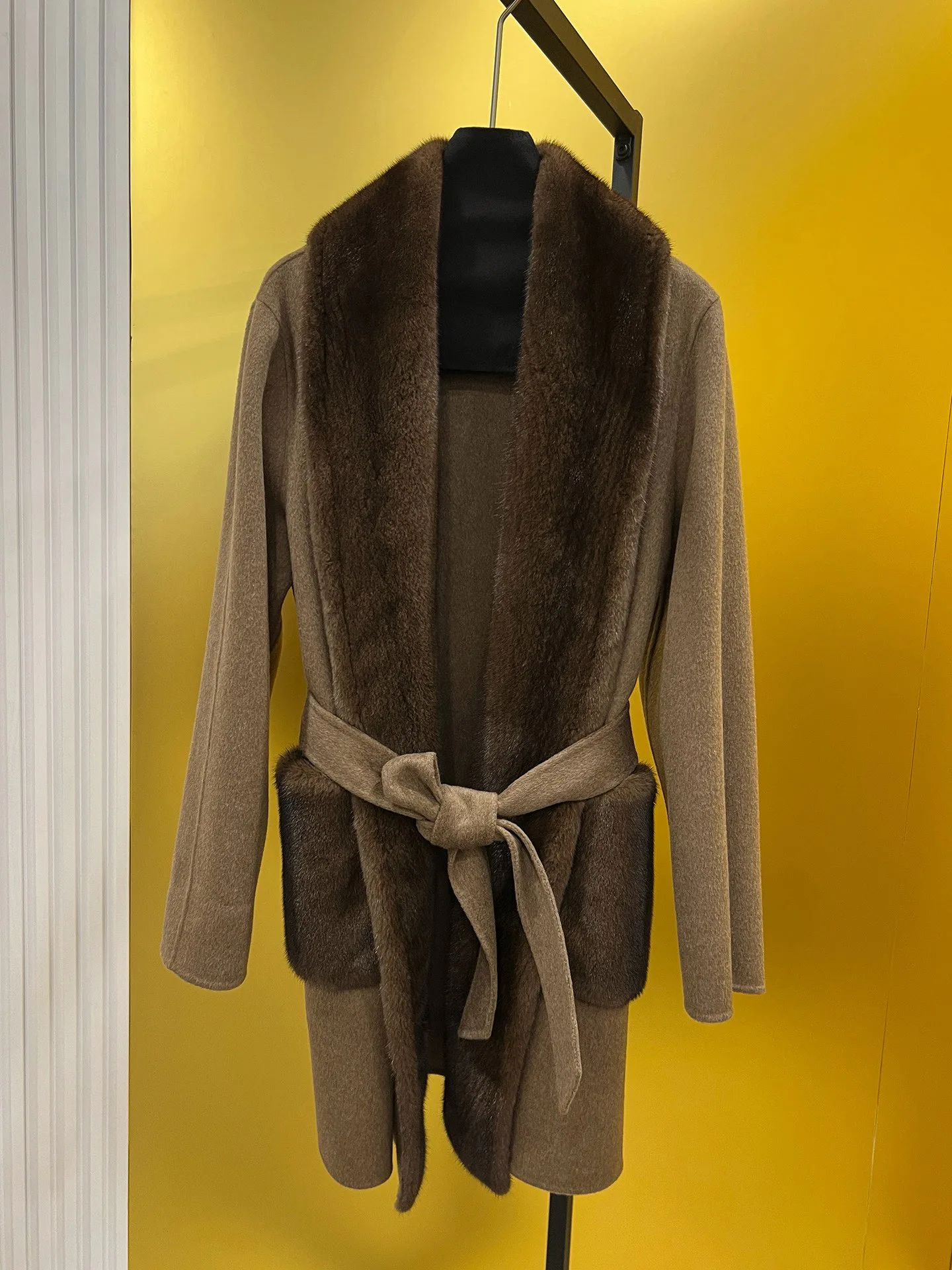 Пальто Женские Loro Piana 662160