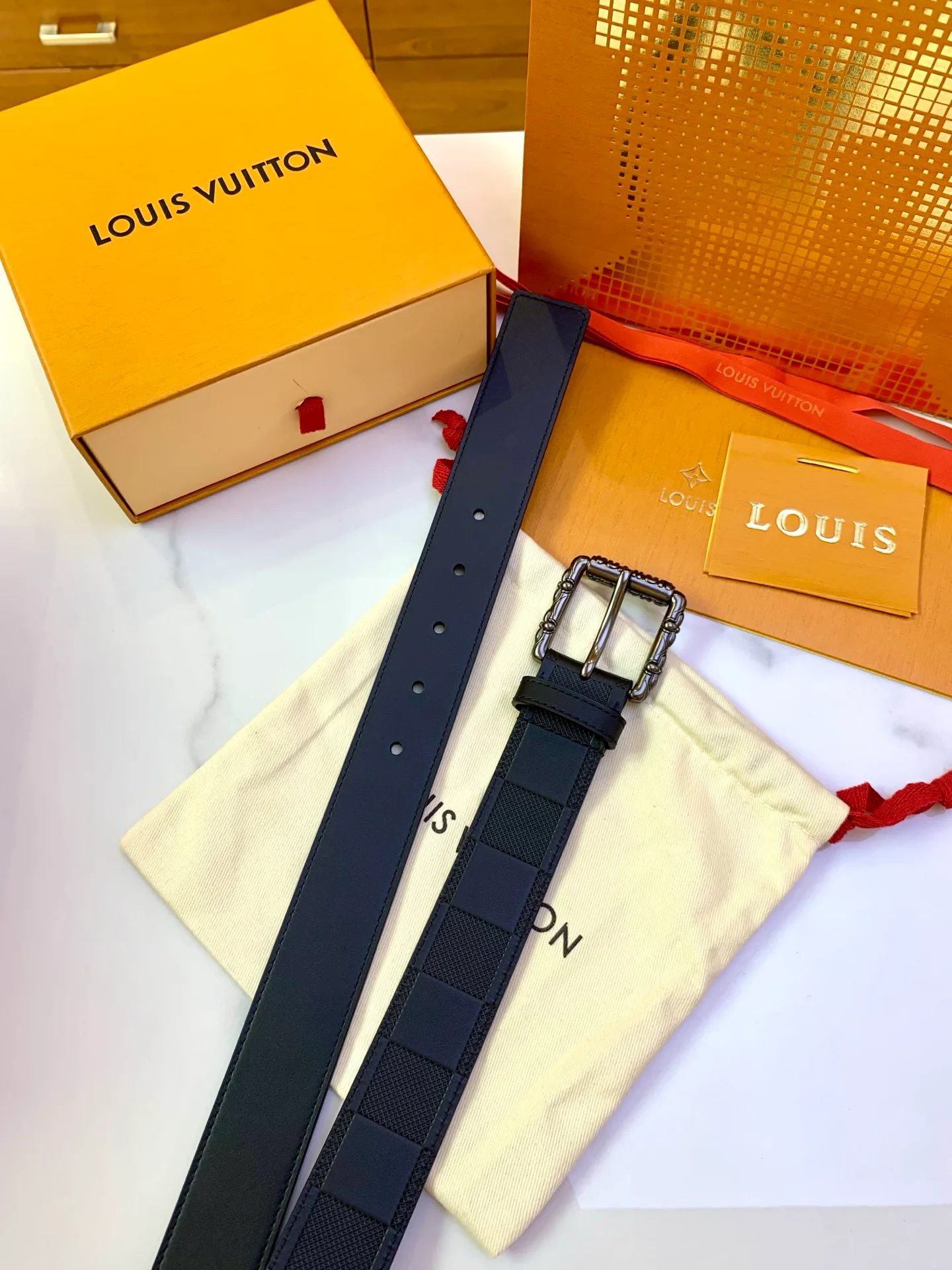 Ремни Louis Vuitton 17638914