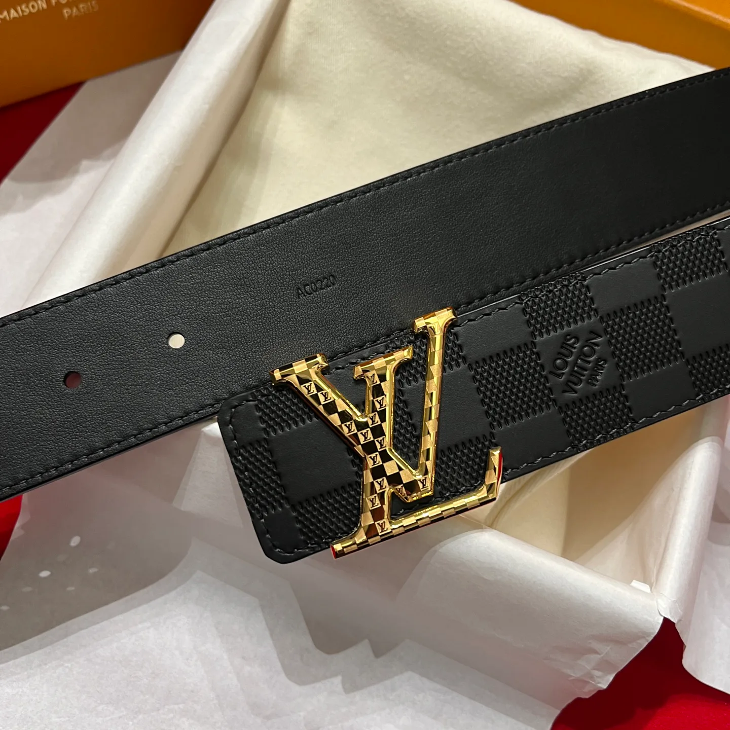 Ремни Louis Vuitton 14066043