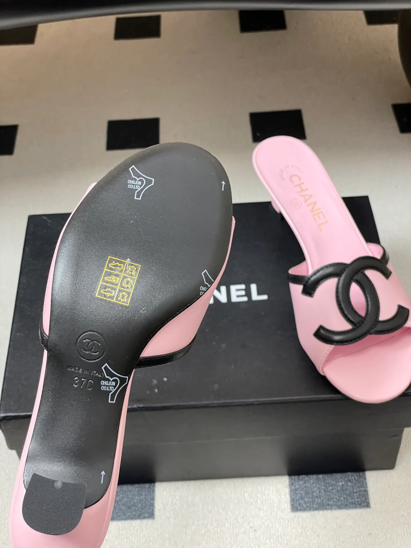 Босоножки Женские Chanel 11627624